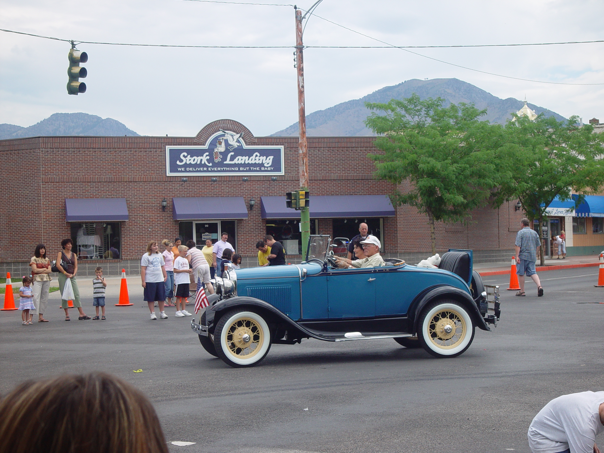 Pioneer Day Parade (Logan, Utah), Ballam Party (Mentos / Diet Coke Experiment), Fireworks, Grandpa Israelsen