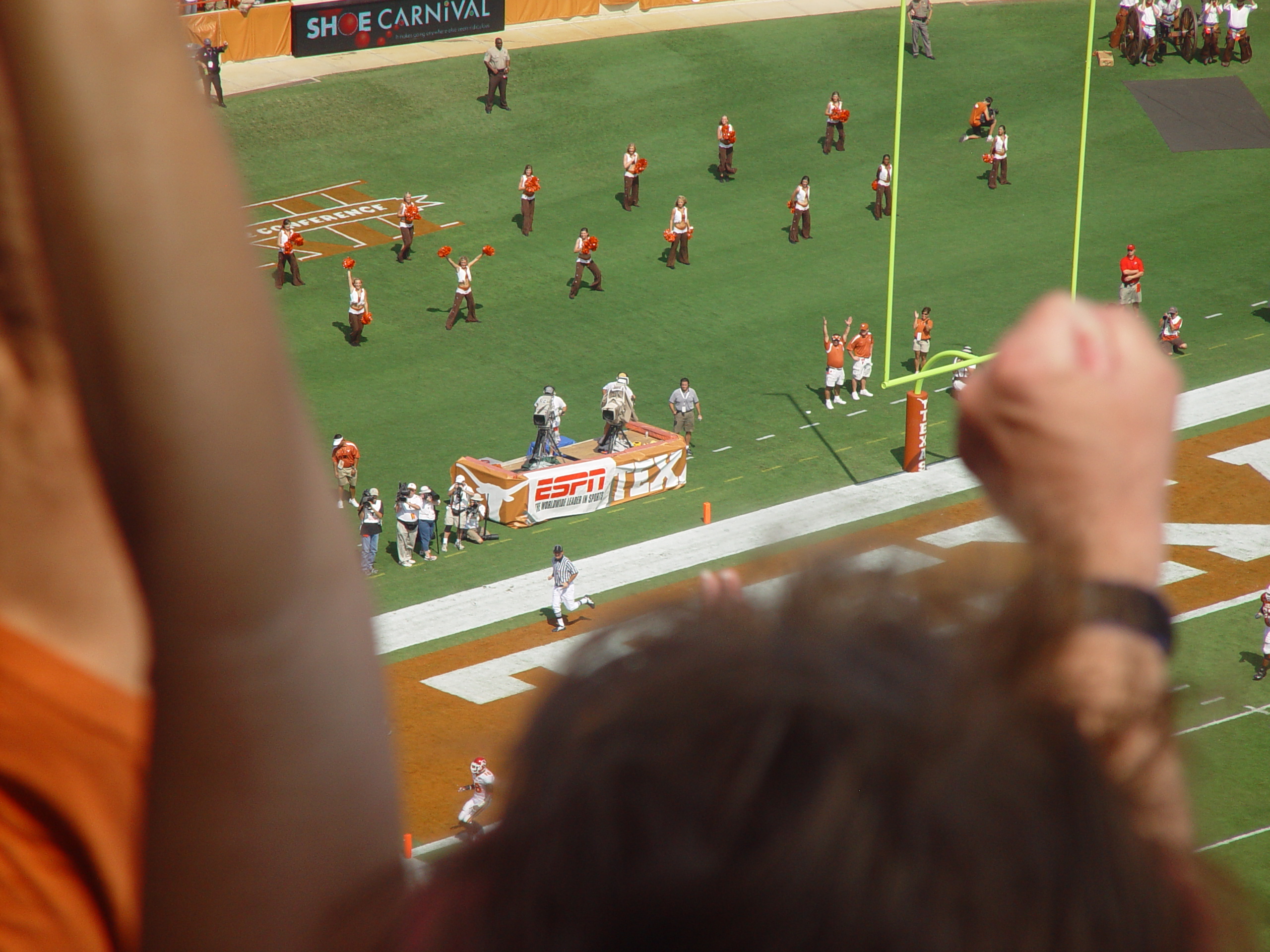Joy School, Austin Bats (Congress Avenue Bridge), Football - #7 Texas Longhorns Destroy Iowa State 37-14