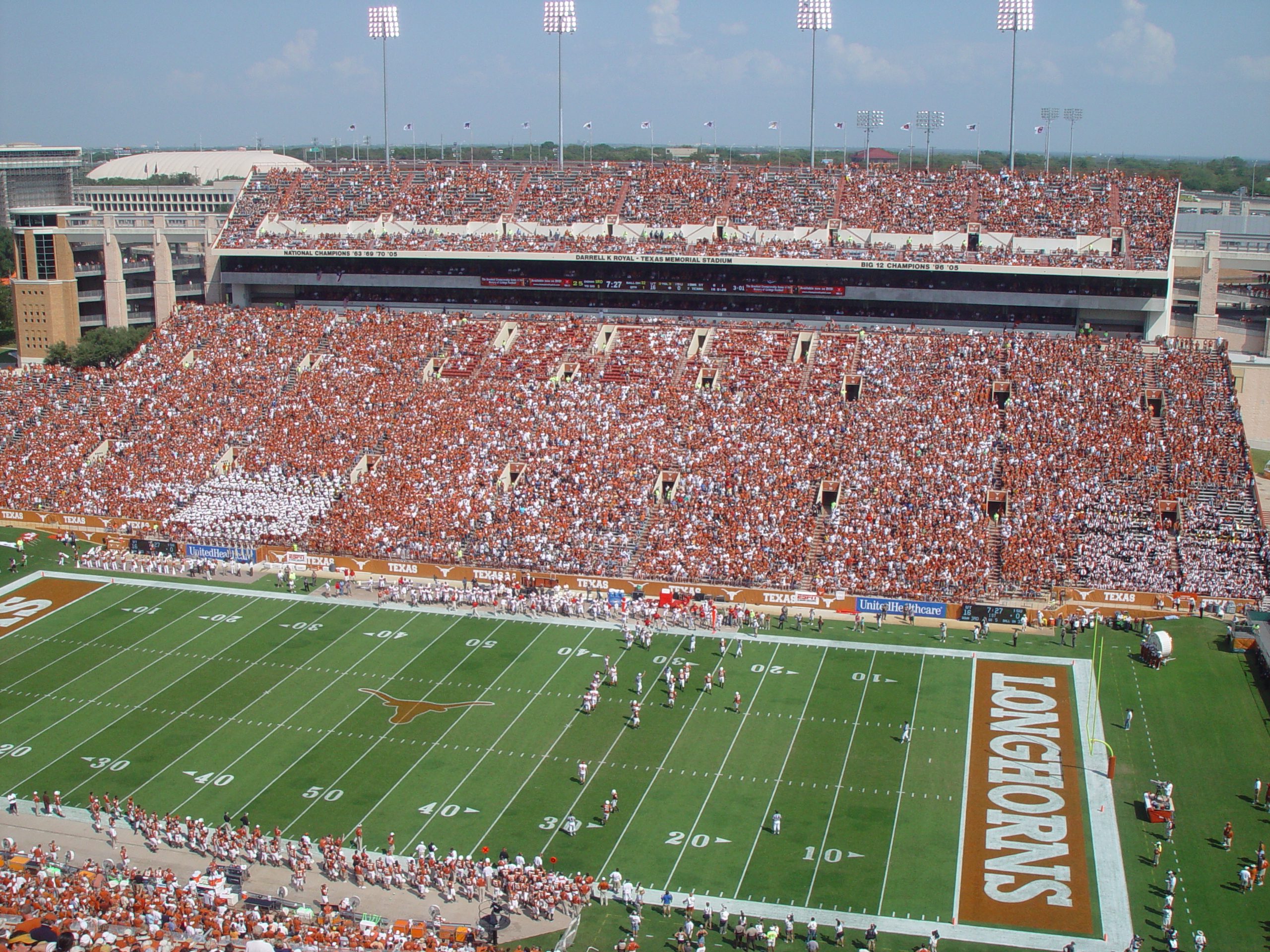 Joy School, Austin Bats (Congress Avenue Bridge), Football - #7 Texas Longhorns Destroy Iowa State 37-14