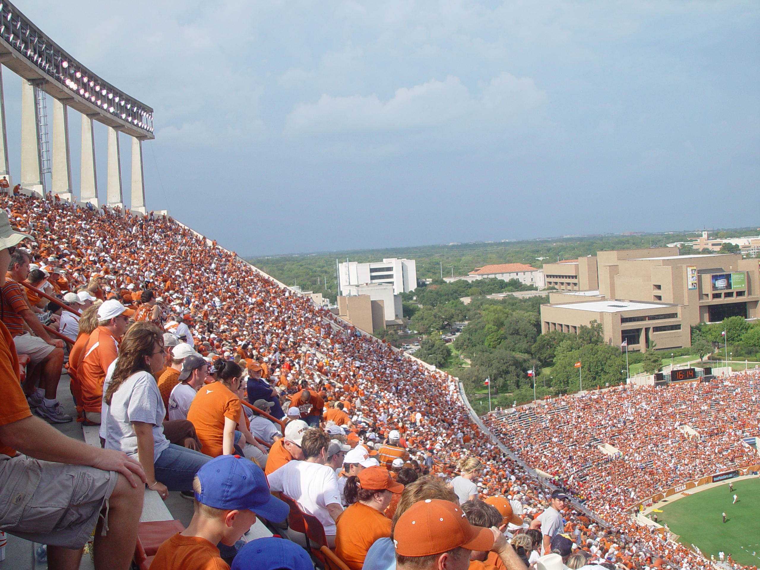 Joy School, Austin Bats (Congress Avenue Bridge), Football - #7 Texas Longhorns Destroy Iowa State 37-14