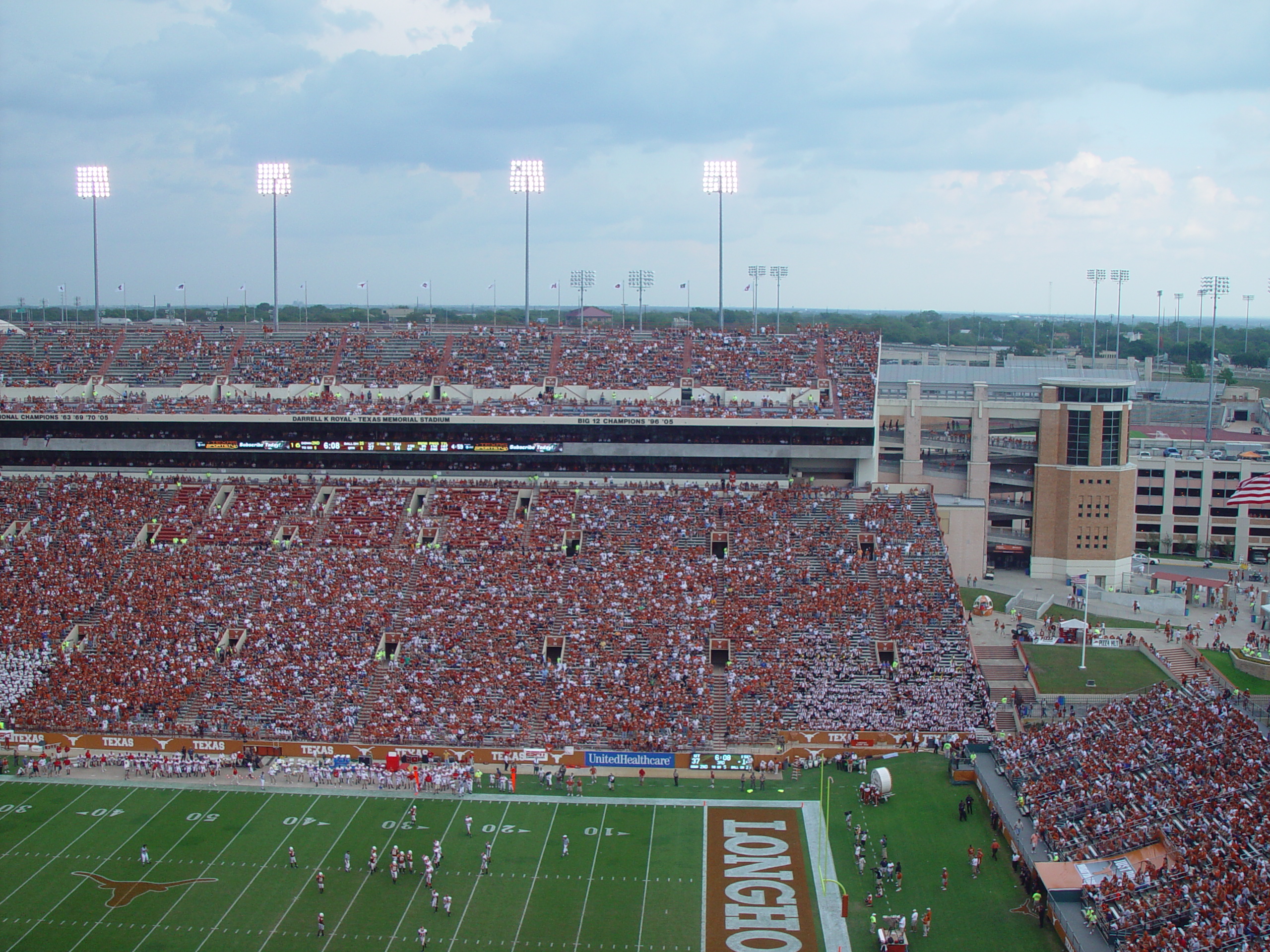 Joy School, Austin Bats (Congress Avenue Bridge), Football - #7 Texas Longhorns Destroy Iowa State 37-14