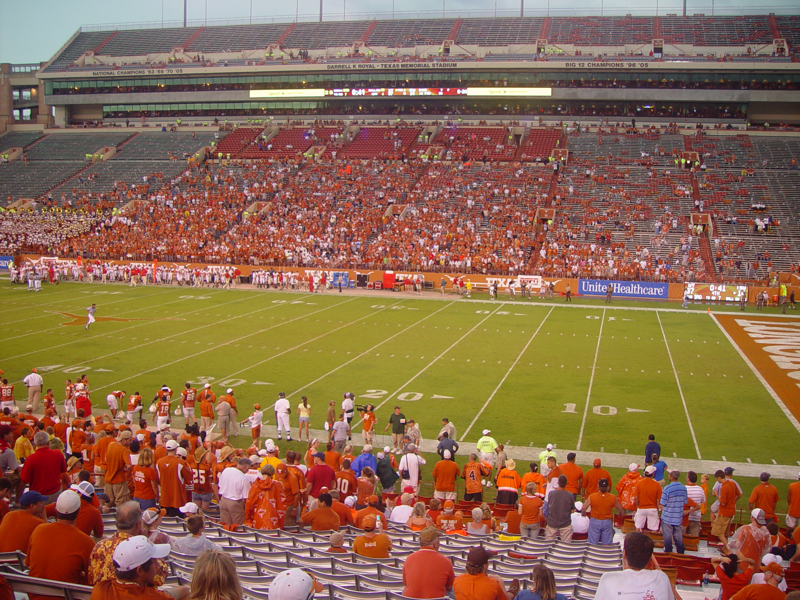 Joy School, Austin Bats (Congress Avenue Bridge), Football - #7 Texas Longhorns Destroy Iowa State 37-14