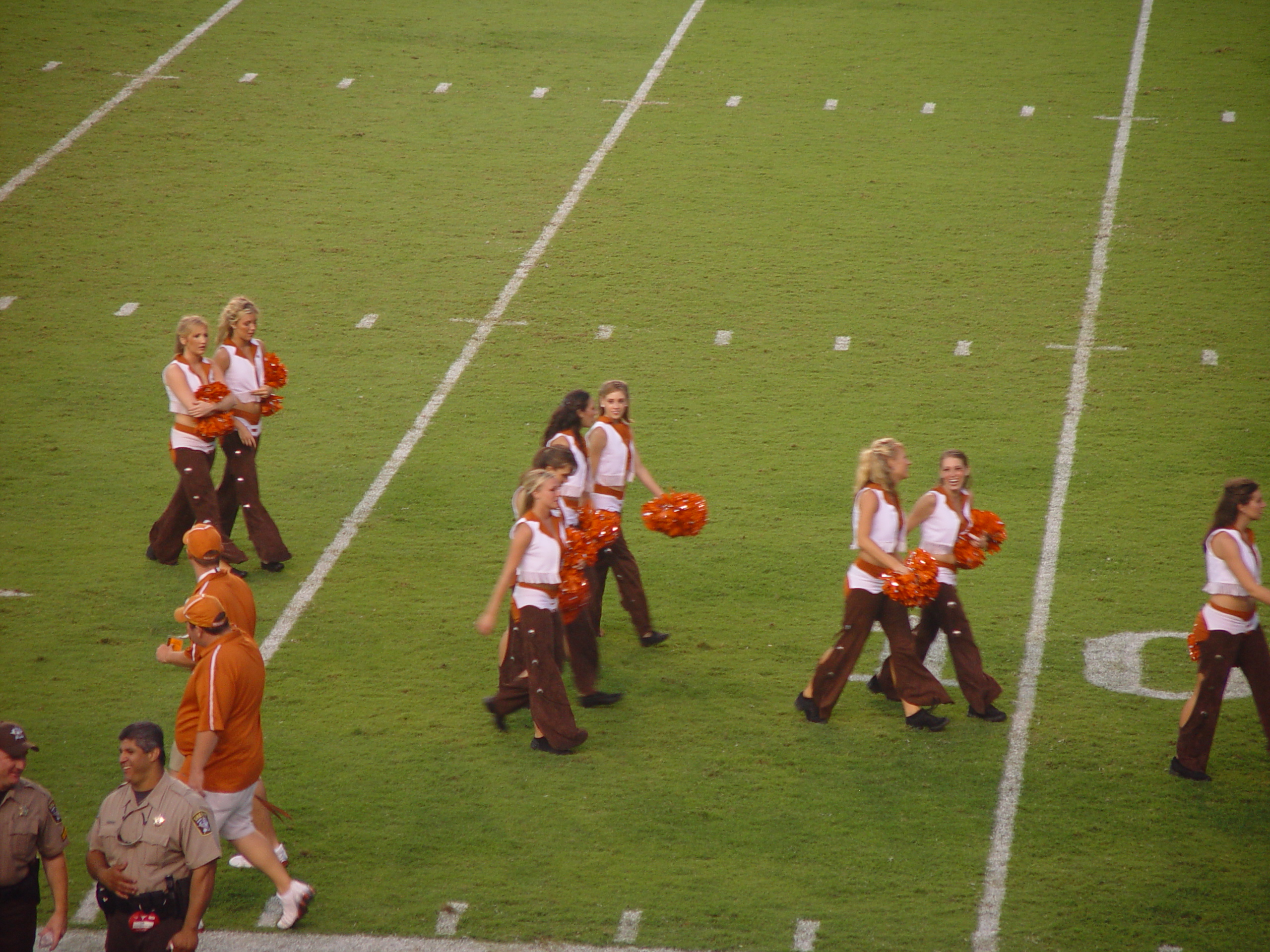 Joy School, Austin Bats (Congress Avenue Bridge), Football - #7 Texas Longhorns Destroy Iowa State 37-14