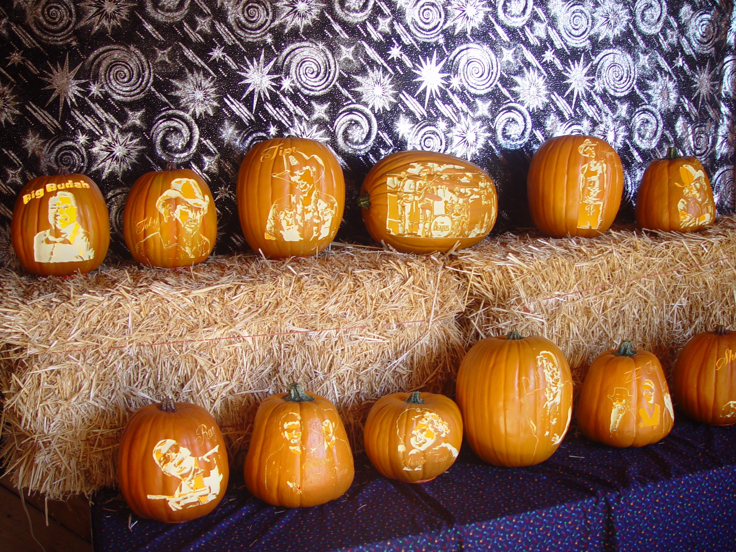 Playing in the Leaves, The Pumpkin Walk (North Logan, Utah)