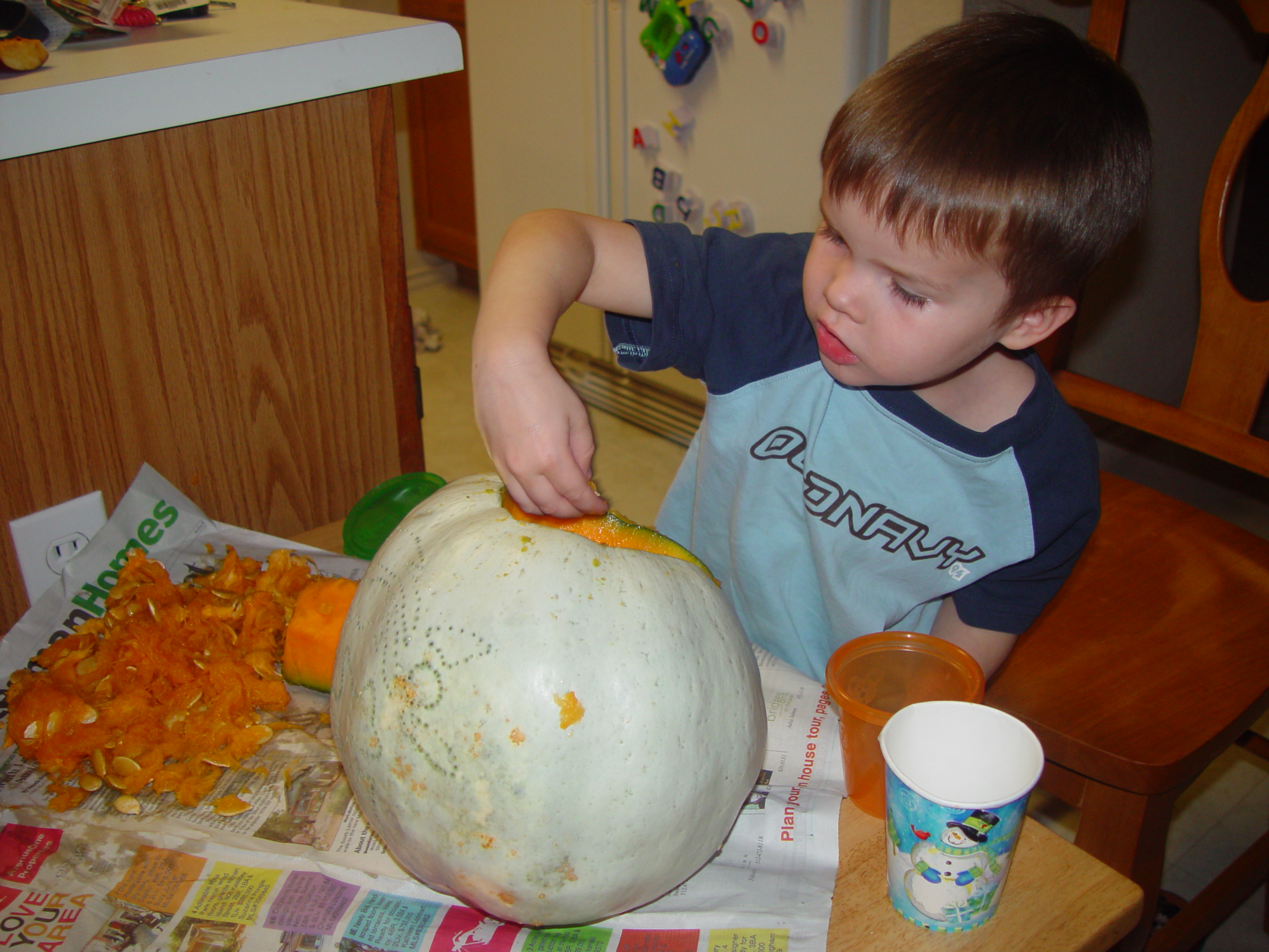 Halloween 2006 - Trunk or Treat, Carving Pumpkins with Meghann & Kanak, IBM, Nacho's Stretchy Pants, Trick or Treat