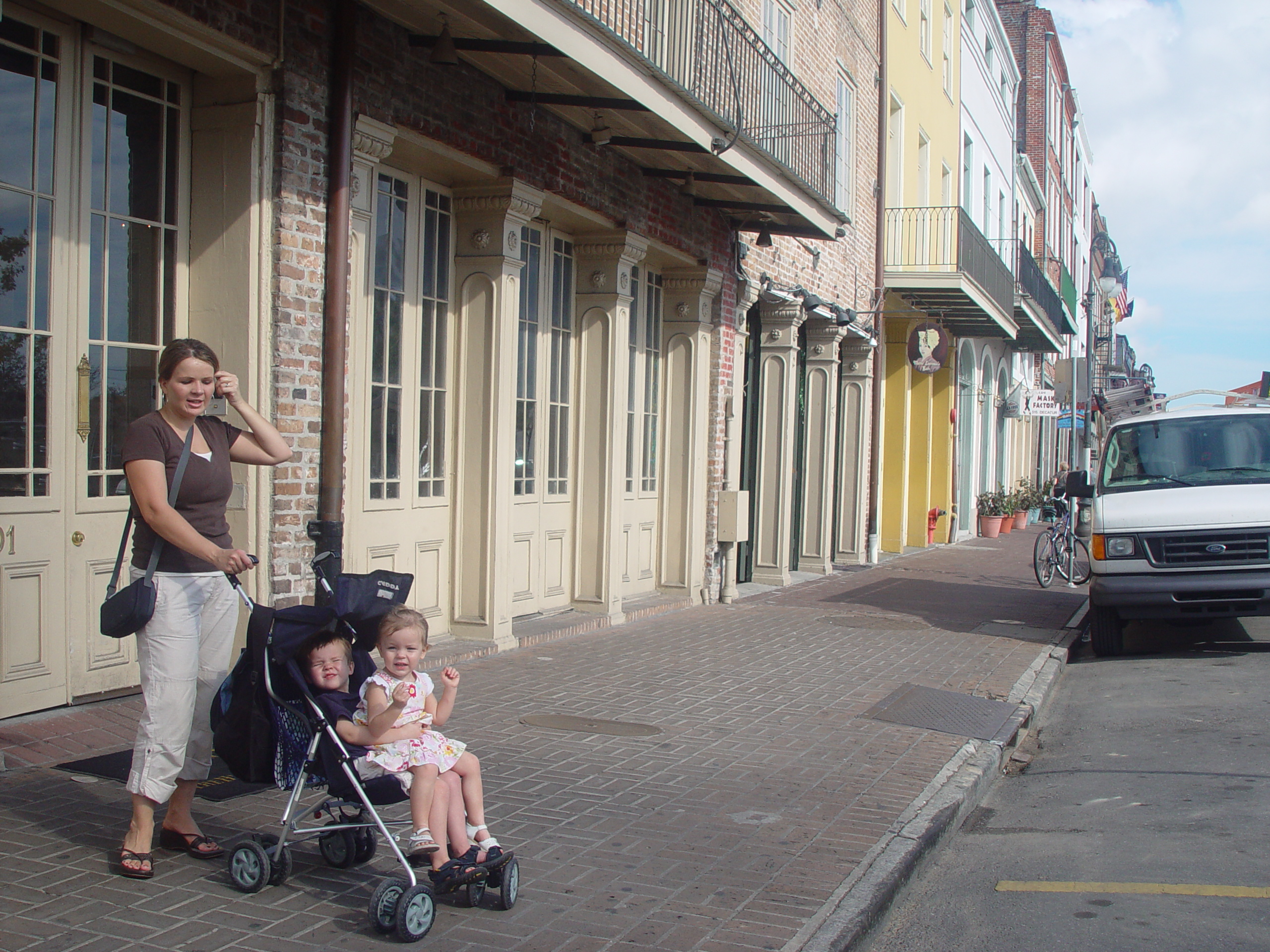 New Orleans Trip - Day 2 (Ava's 2nd Birthday, French Quarter, Cafe Du Monde)