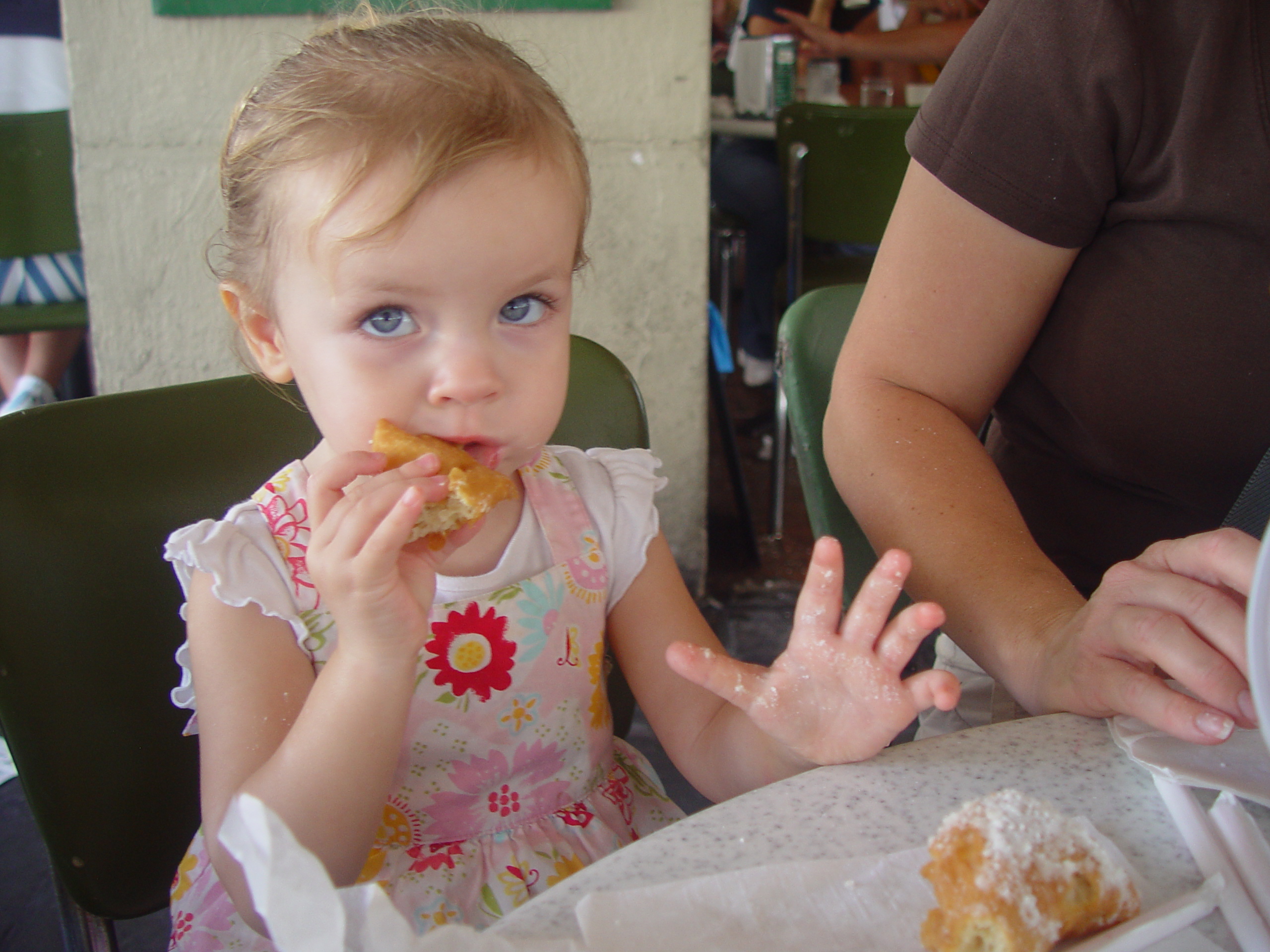 New Orleans Trip - Day 2 (Ava's 2nd Birthday, French Quarter, Cafe Du Monde)