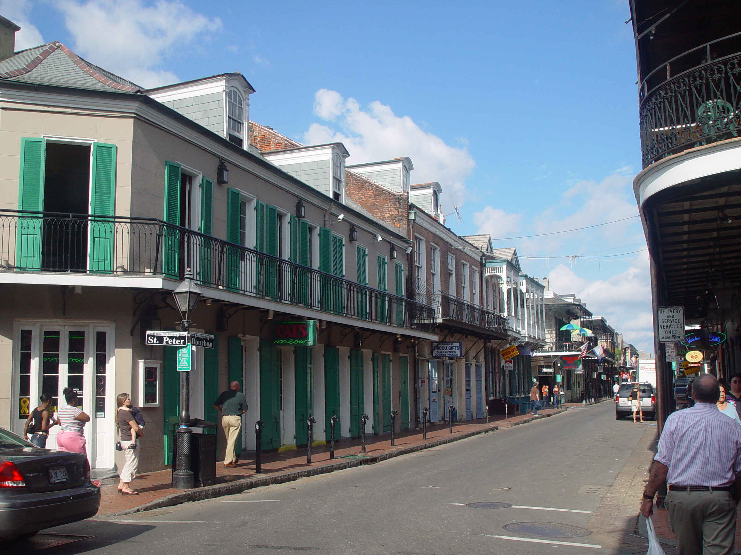 New Orleans Trip - Day 2 (Ava's 2nd Birthday, French Quarter, Cafe Du Monde)