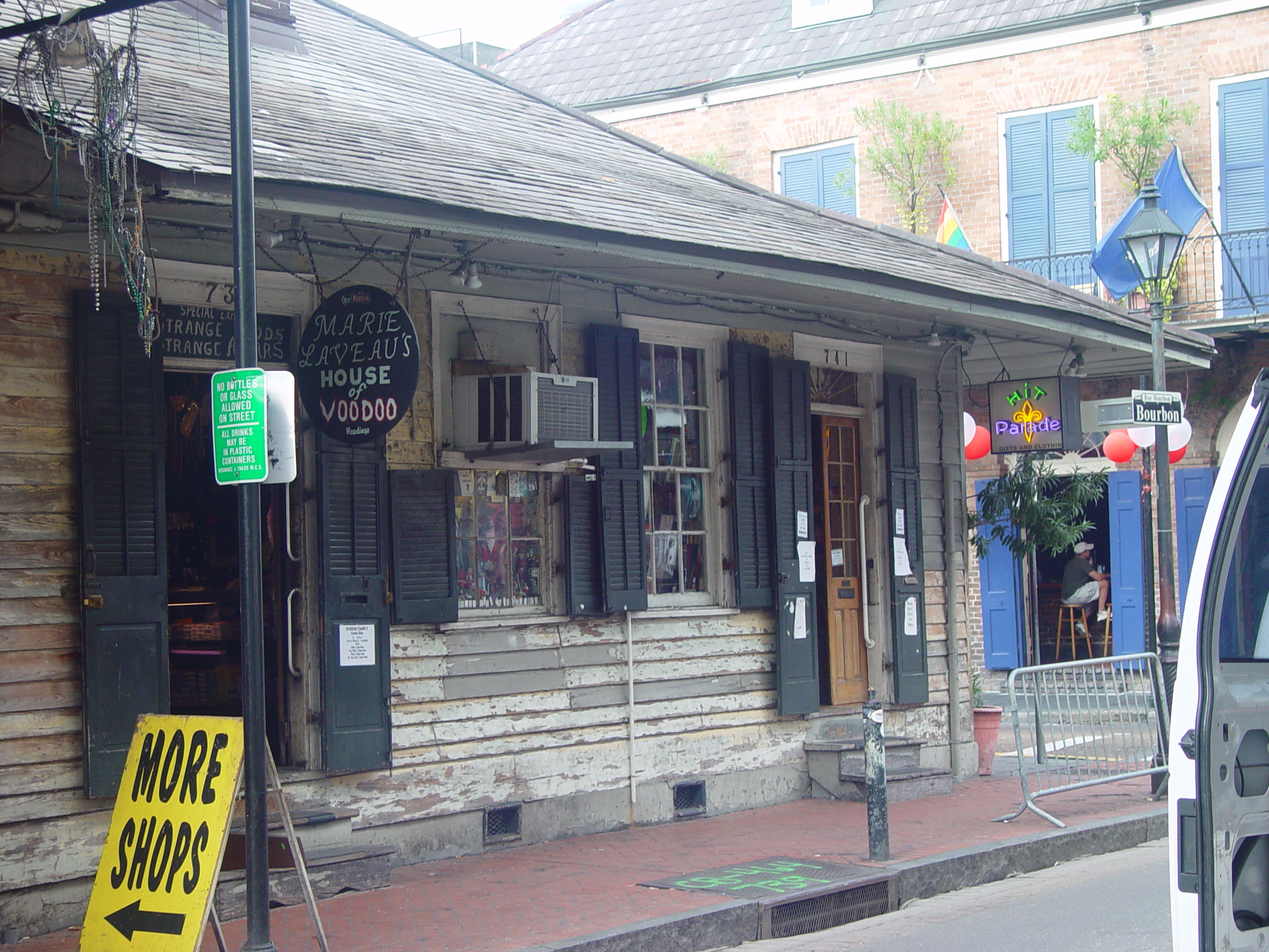 New Orleans Trip - Day 2 (Ava's 2nd Birthday, French Quarter, Cafe Du Monde)