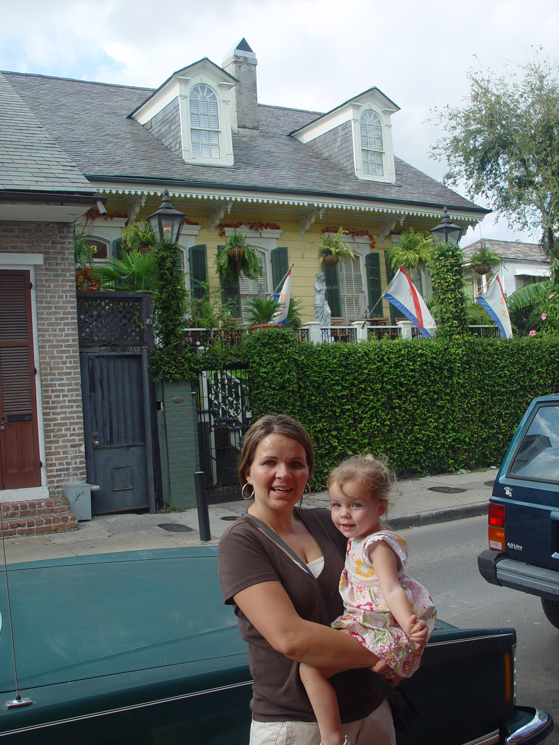 New Orleans Trip - Day 2 (Ava's 2nd Birthday, French Quarter, Cafe Du Monde)