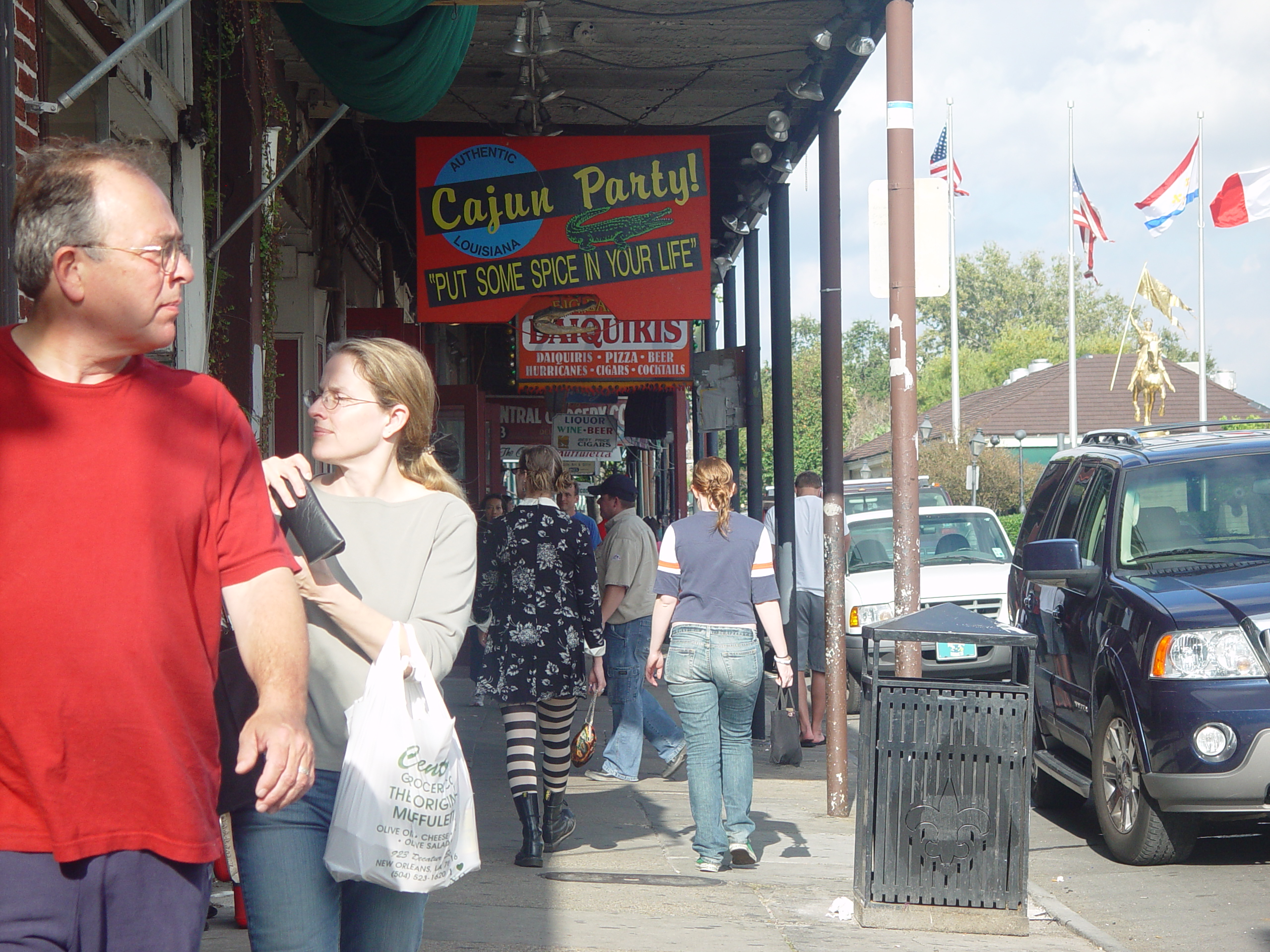 New Orleans Trip - Day 2 (Ava's 2nd Birthday, French Quarter, Cafe Du Monde)