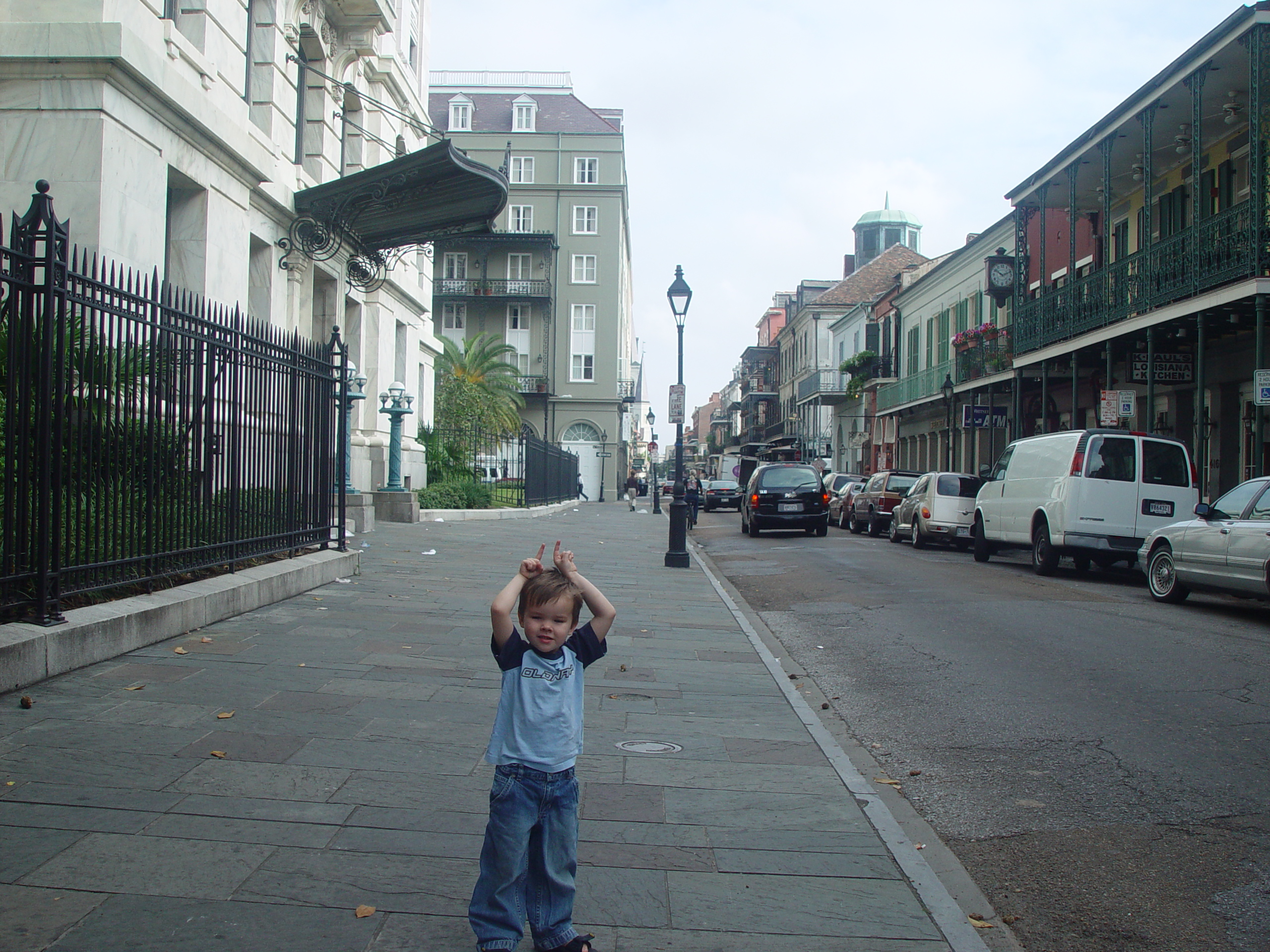 New Orleans Trip - Day 3 (Gumbo & Alligator Sausage, Hurricane Katrina Devastation, Swamp Tour)