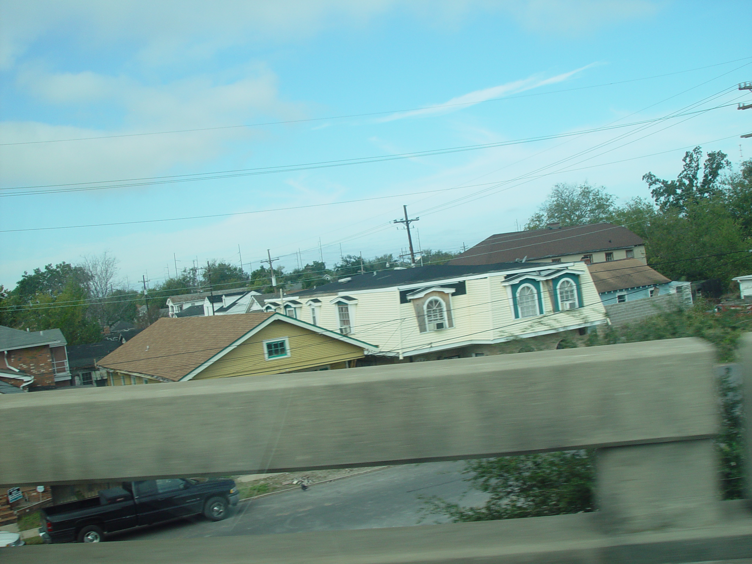 New Orleans Trip - Day 4 (Hurricane Katrina Devastation, Graveyards, Garden District, Oak Alley Plantation, Cajun Food)