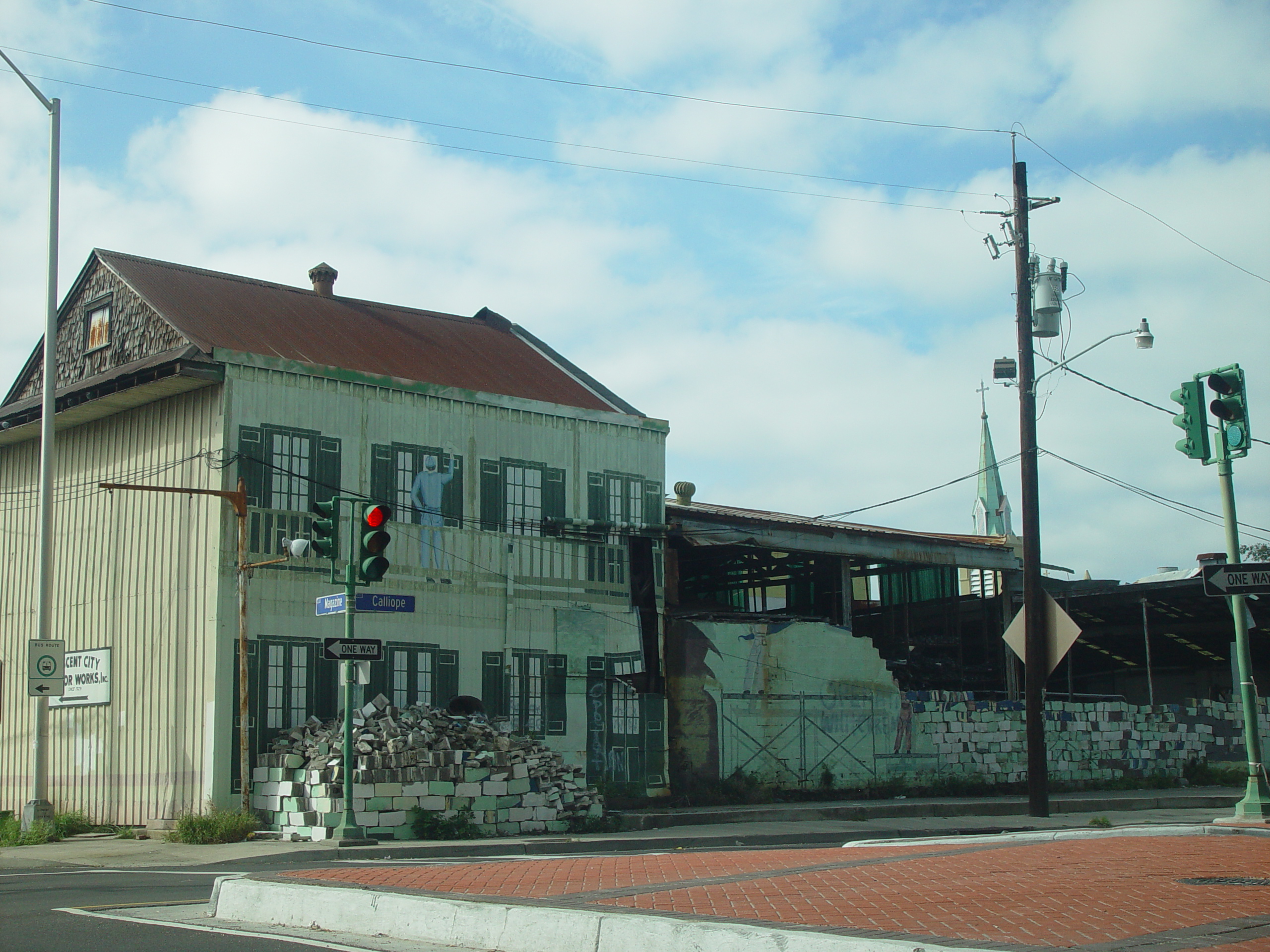 New Orleans Trip - Day 4 (Hurricane Katrina Devastation, Graveyards, Garden District, Oak Alley Plantation, Cajun Food)