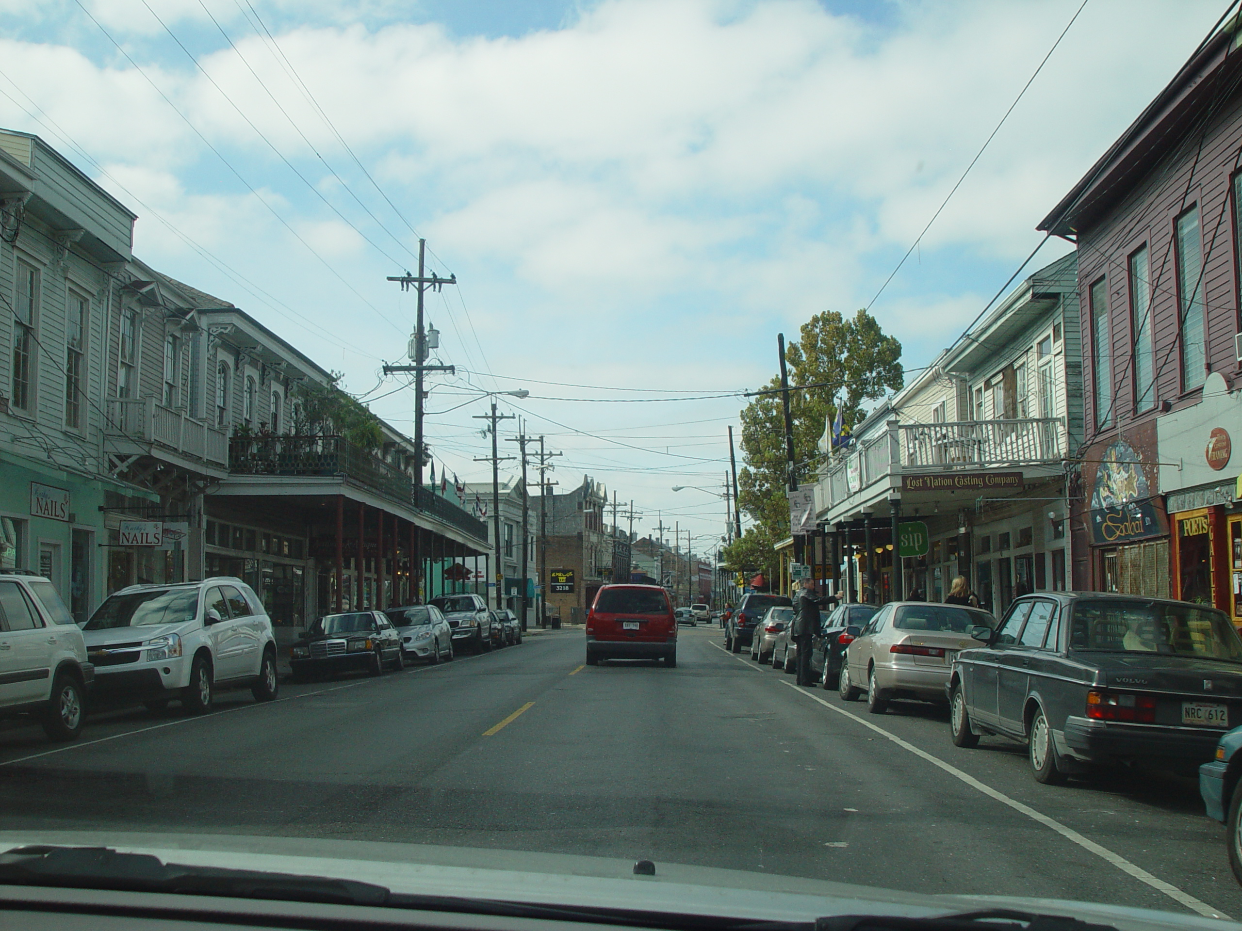 New Orleans Trip - Day 4 (Hurricane Katrina Devastation, Graveyards, Garden District, Oak Alley Plantation, Cajun Food)