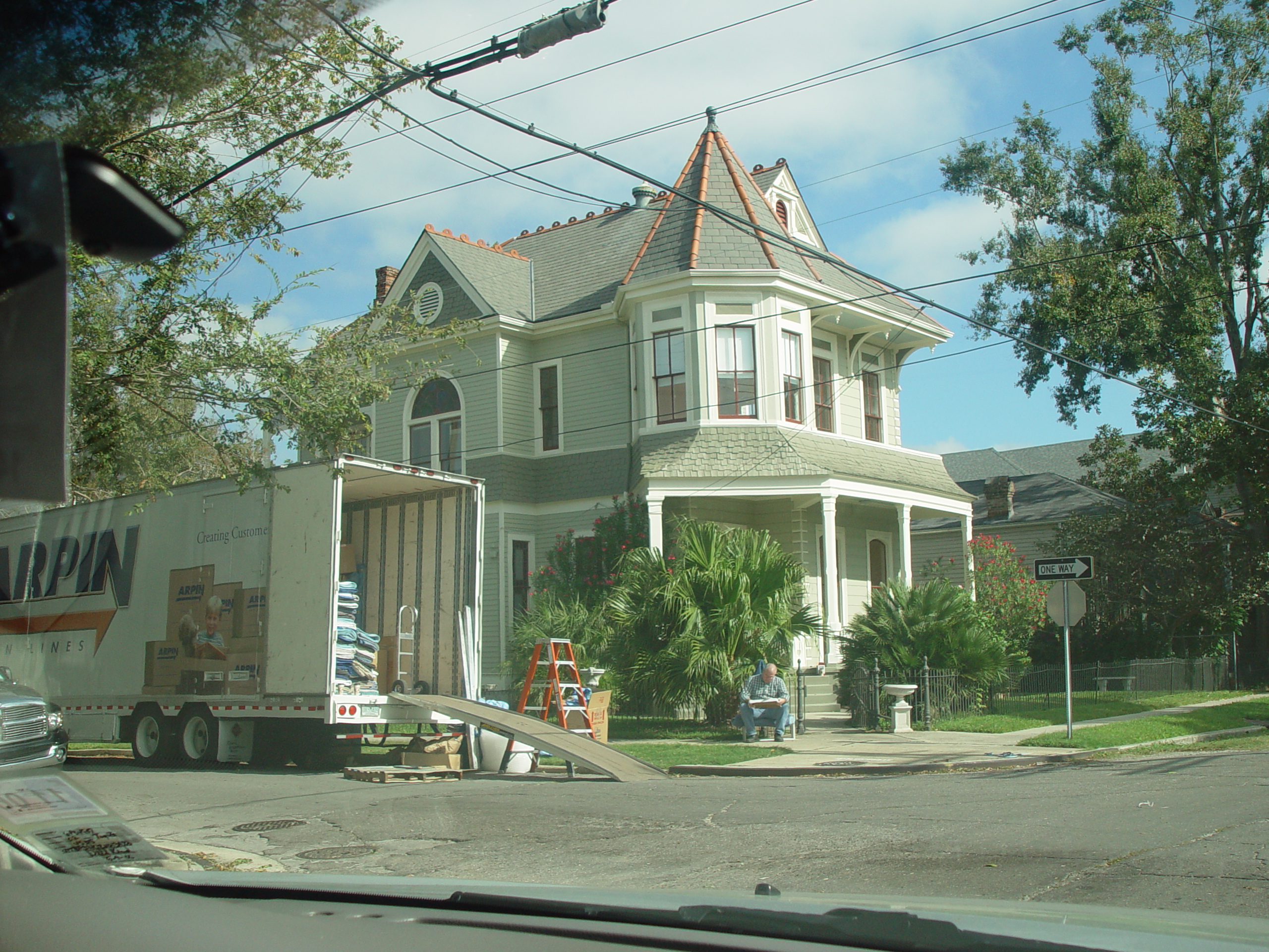 New Orleans Trip - Day 4 (Hurricane Katrina Devastation, Graveyards, Garden District, Oak Alley Plantation, Cajun Food)