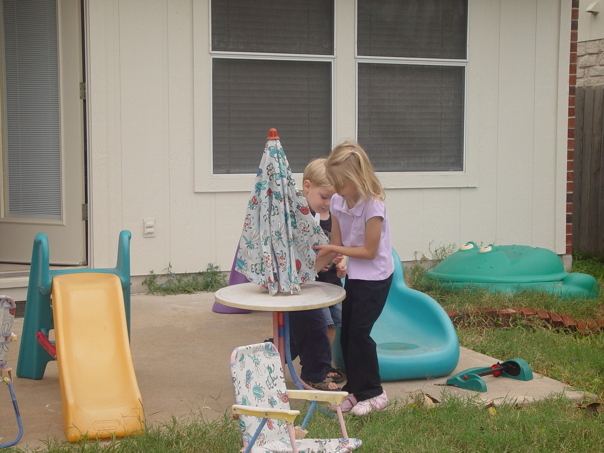 Zack and Ava, Joy School