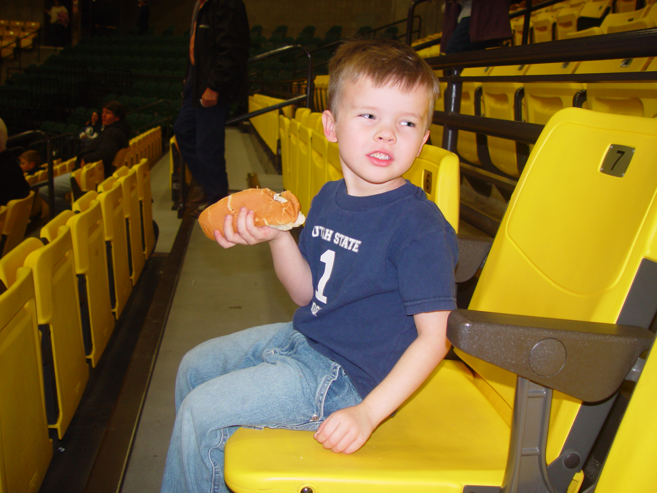 Christmas 2006 (Aggie Basketball, Winning a Lovesac, Aggie Blue Mint)