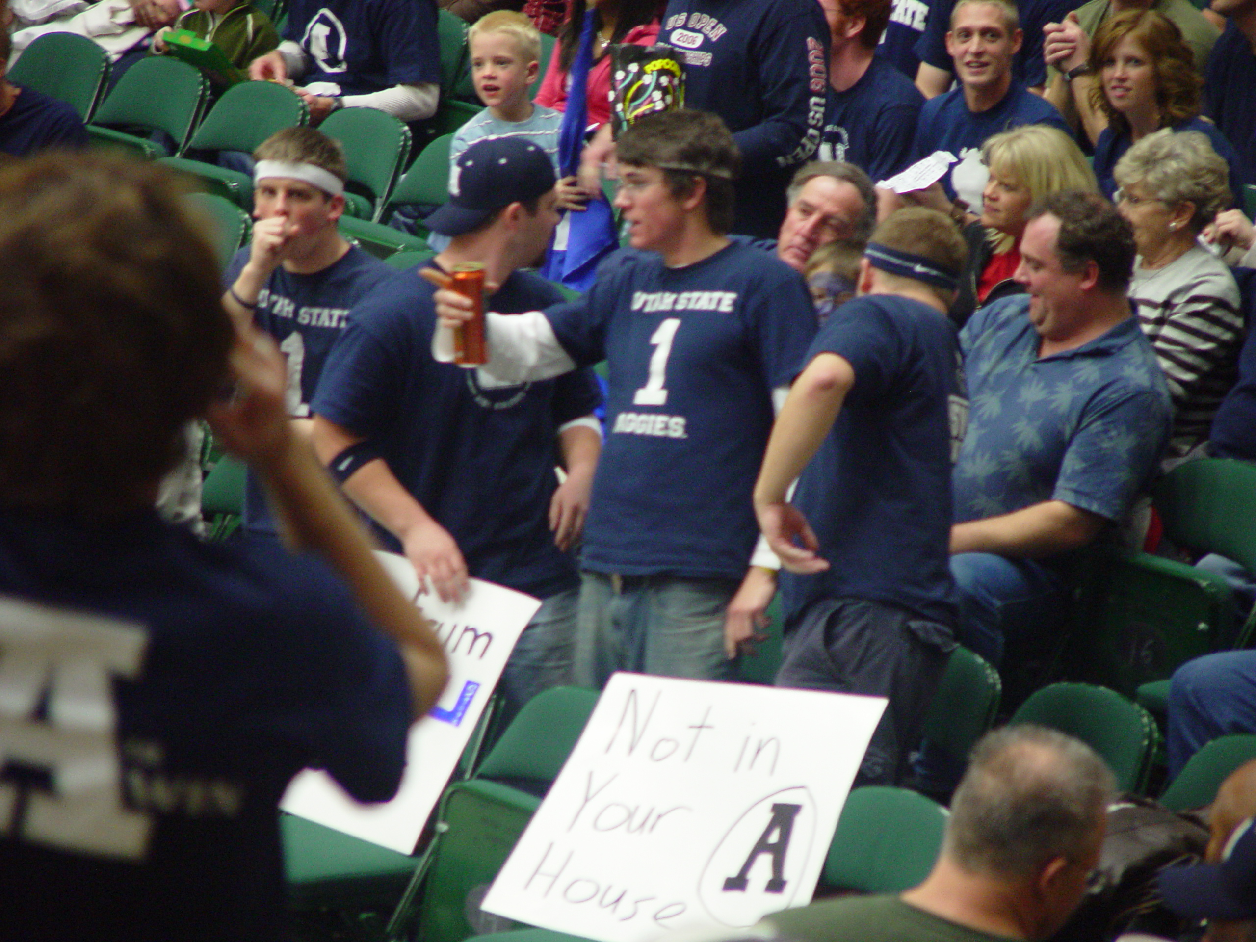 Christmas 2006 (Aggie Basketball, Winning a Lovesac, Aggie Blue Mint)