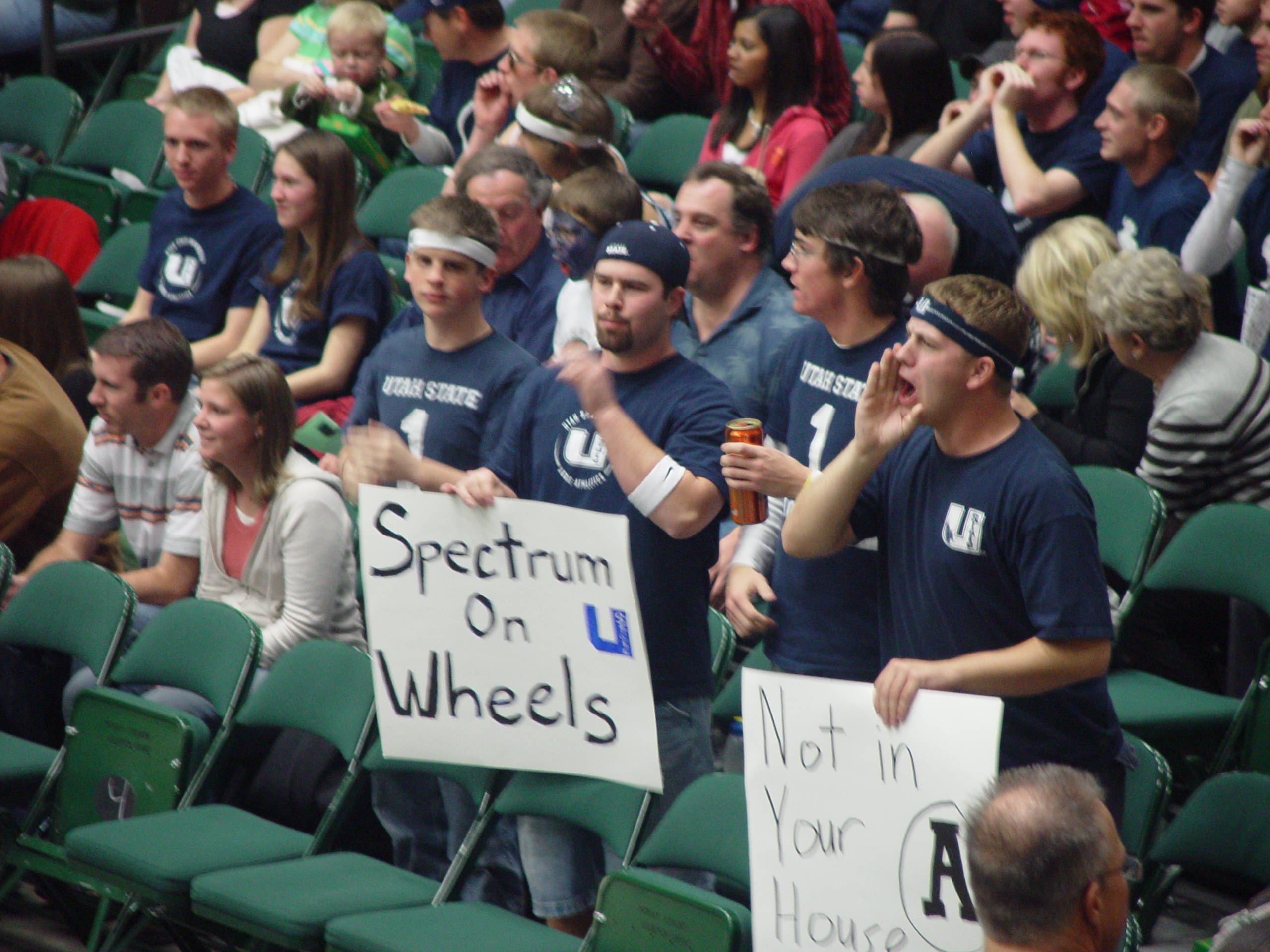 Christmas 2006 (Aggie Basketball, Winning a Lovesac, Aggie Blue Mint)