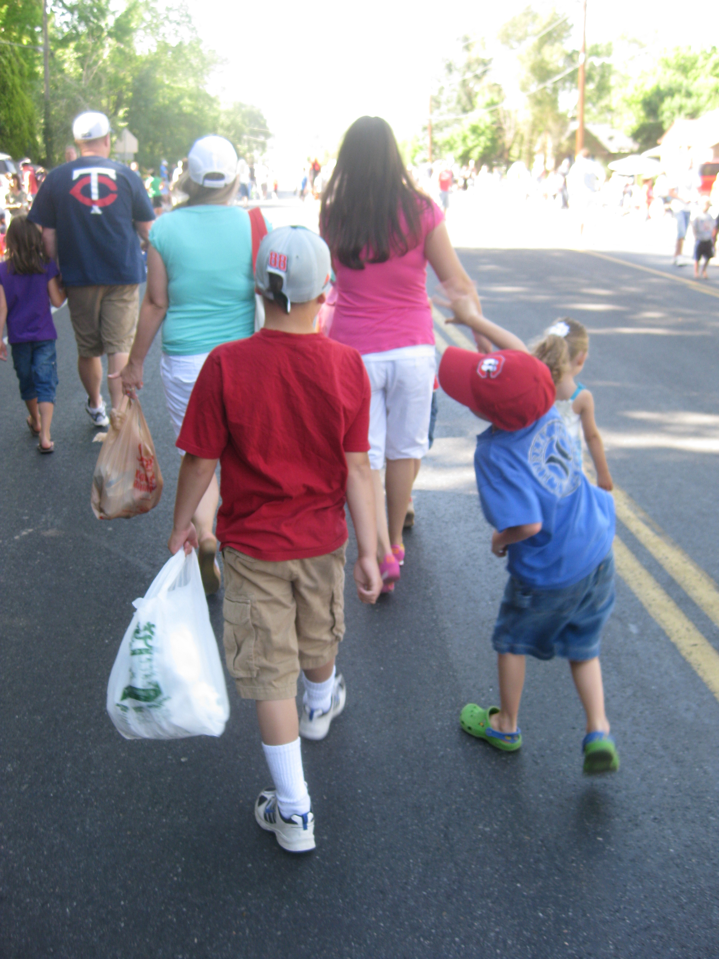 2010 July 4th Vacation - Day 1 - Pleasant View Parade & Cherry Days