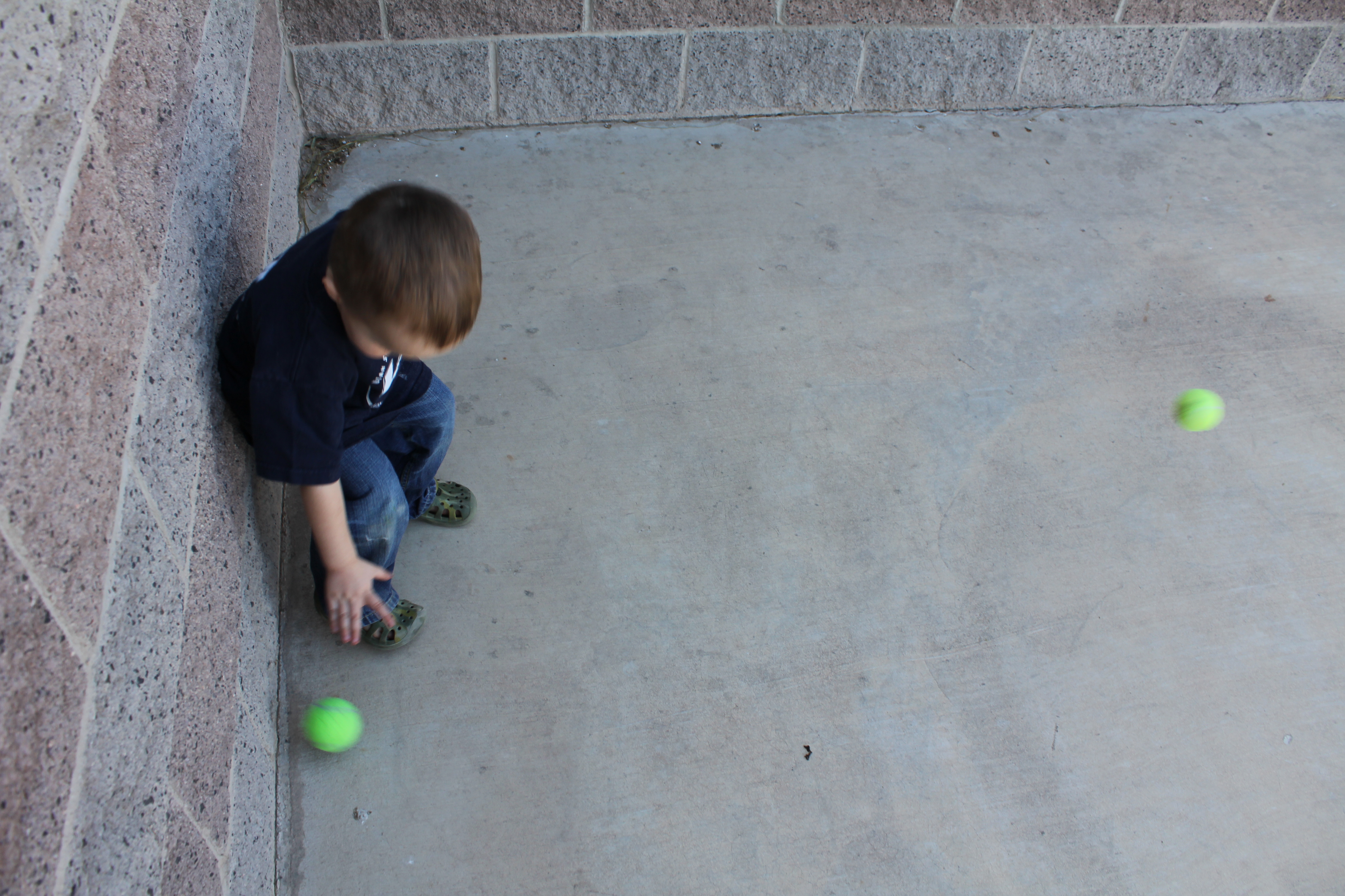 2012 Cabo Family Trip - Day 1 - Las Vegas (Nate Playing USU Tennis, Swimming)