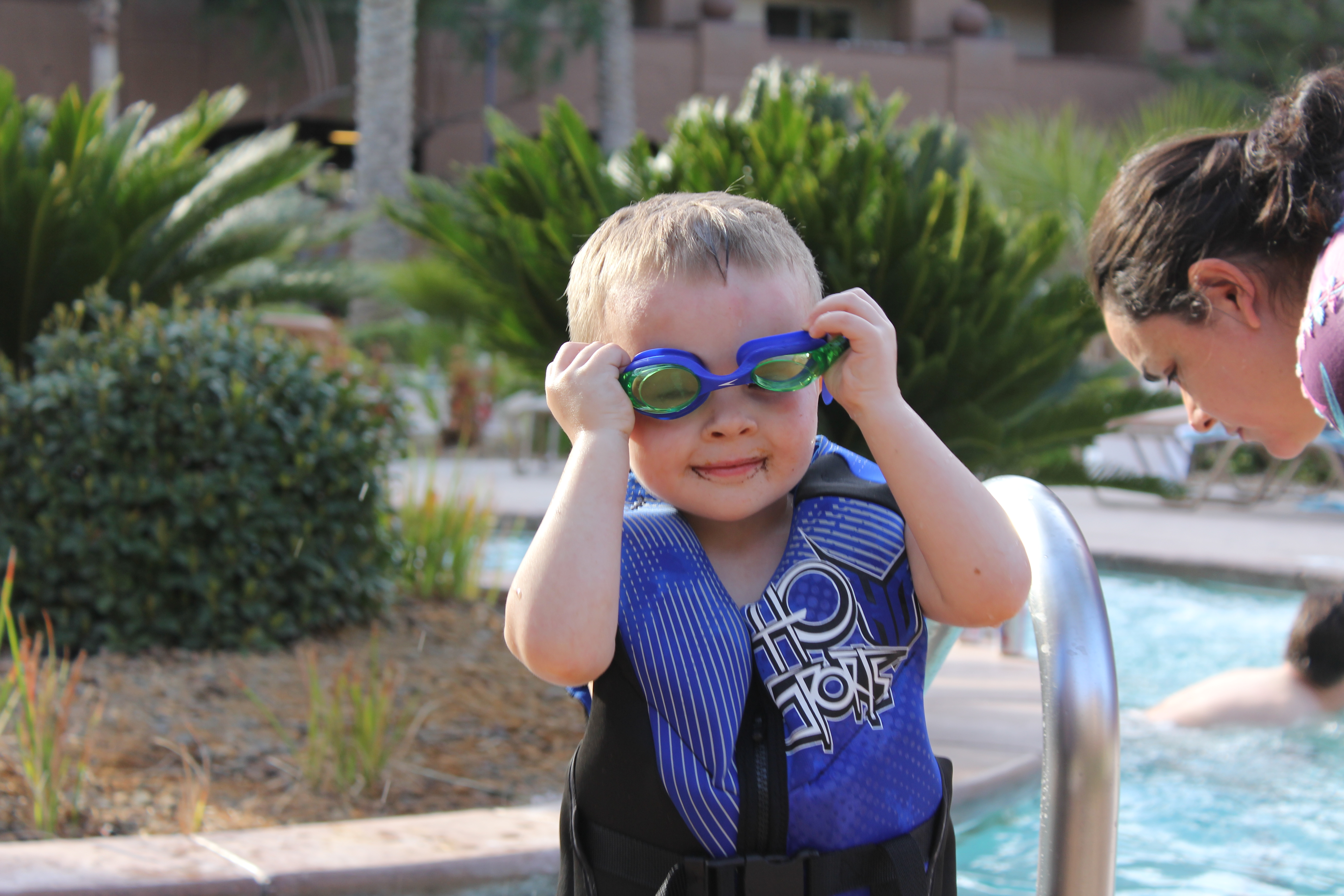 2012 Cabo Family Trip - Day 1 - Las Vegas (Nate Playing USU Tennis, Swimming)