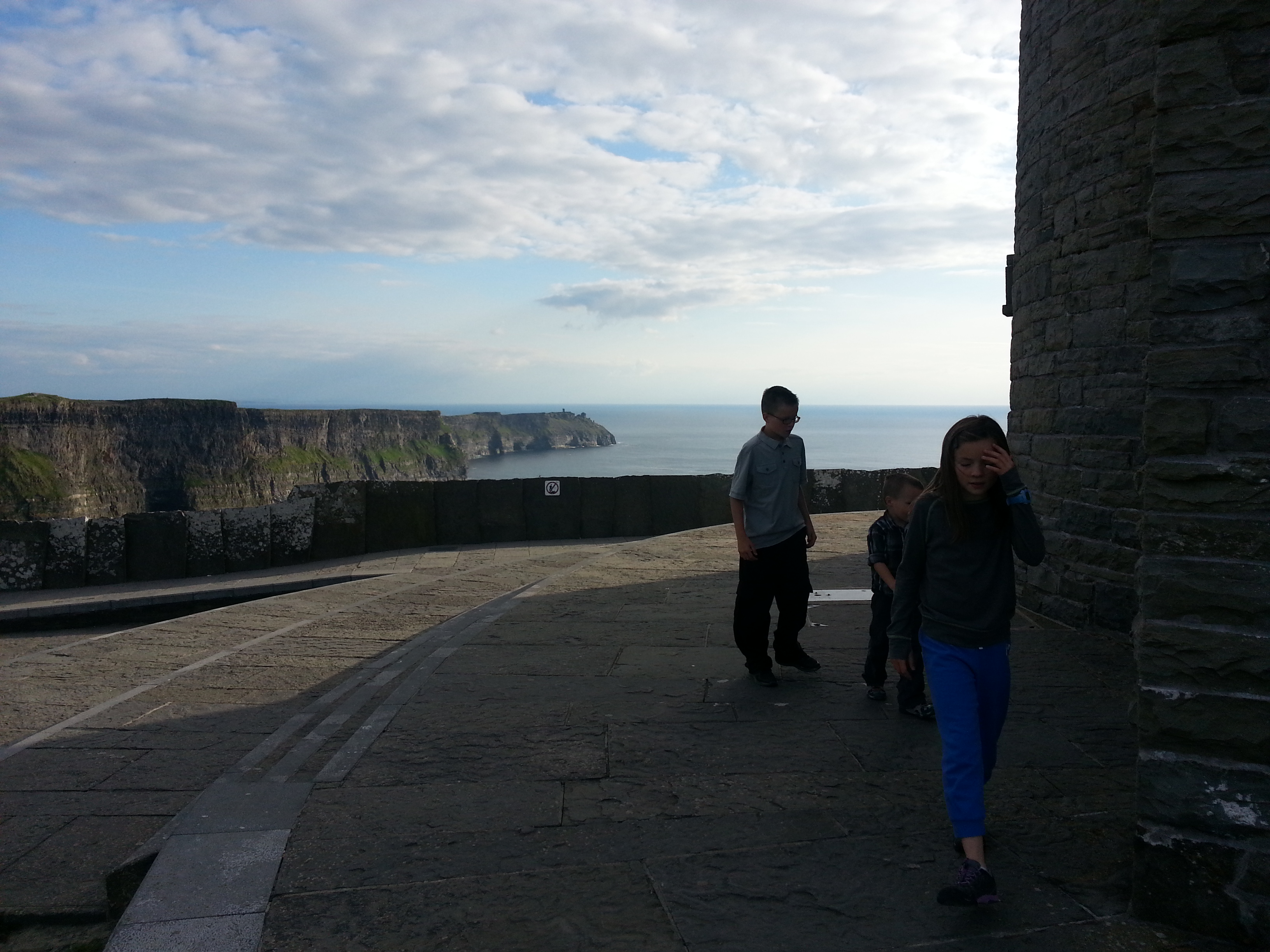 2014 Europe Trip Day 2 - Ireland (Shannon Airport, Bunratty Castle, Kenmare, Cliffs of Moher, Irish Stew, Live Irish Music)