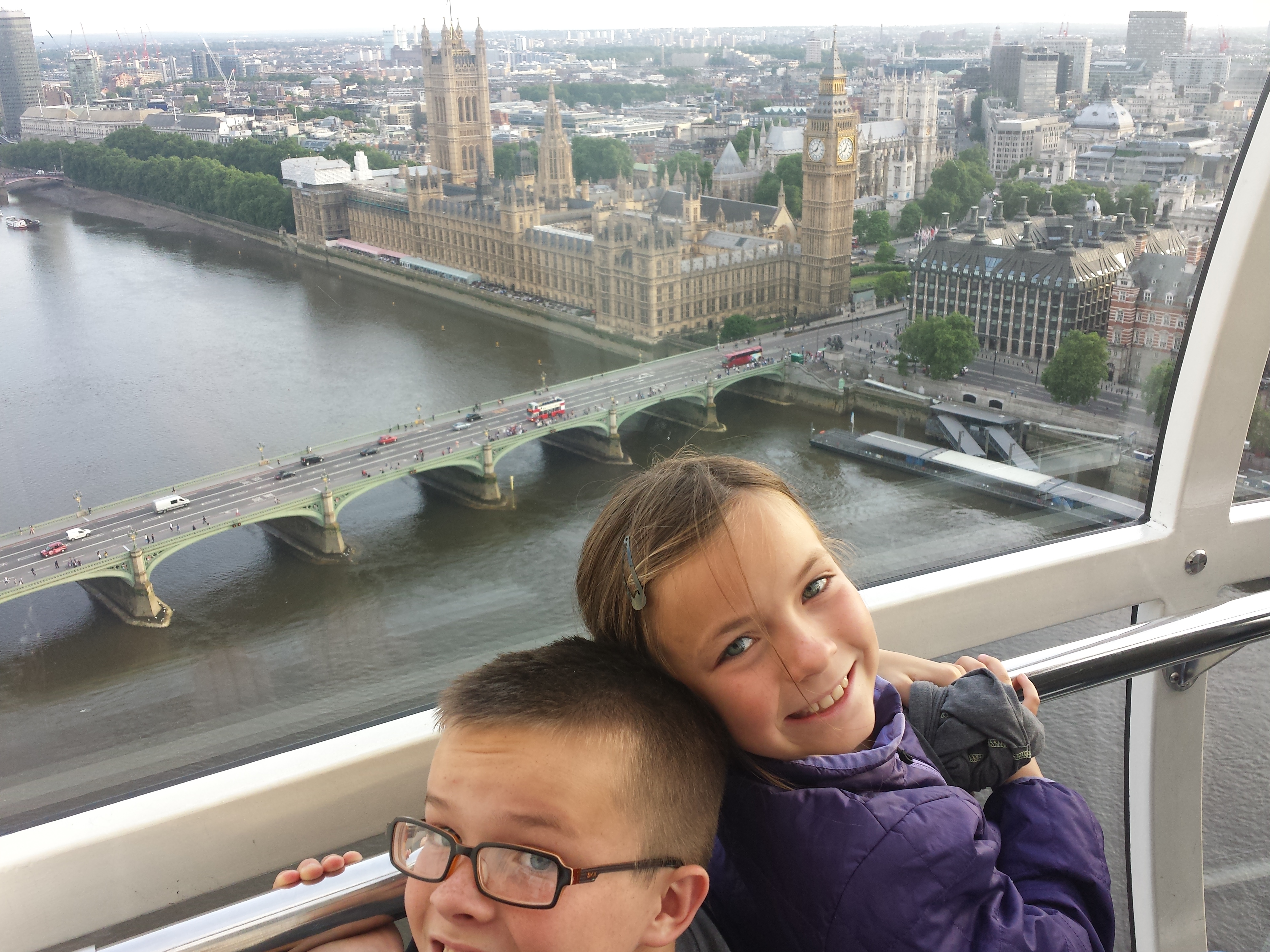 2014 Europe Trip Day 8 - England (London Gatwick Airport, Buckingham Palace, Riding the Tube - London Underground, Mister Whippy Ice Cream, Thames River Cruise, The London Eye, Harry Potter Platform 9 3/4, Vimto)