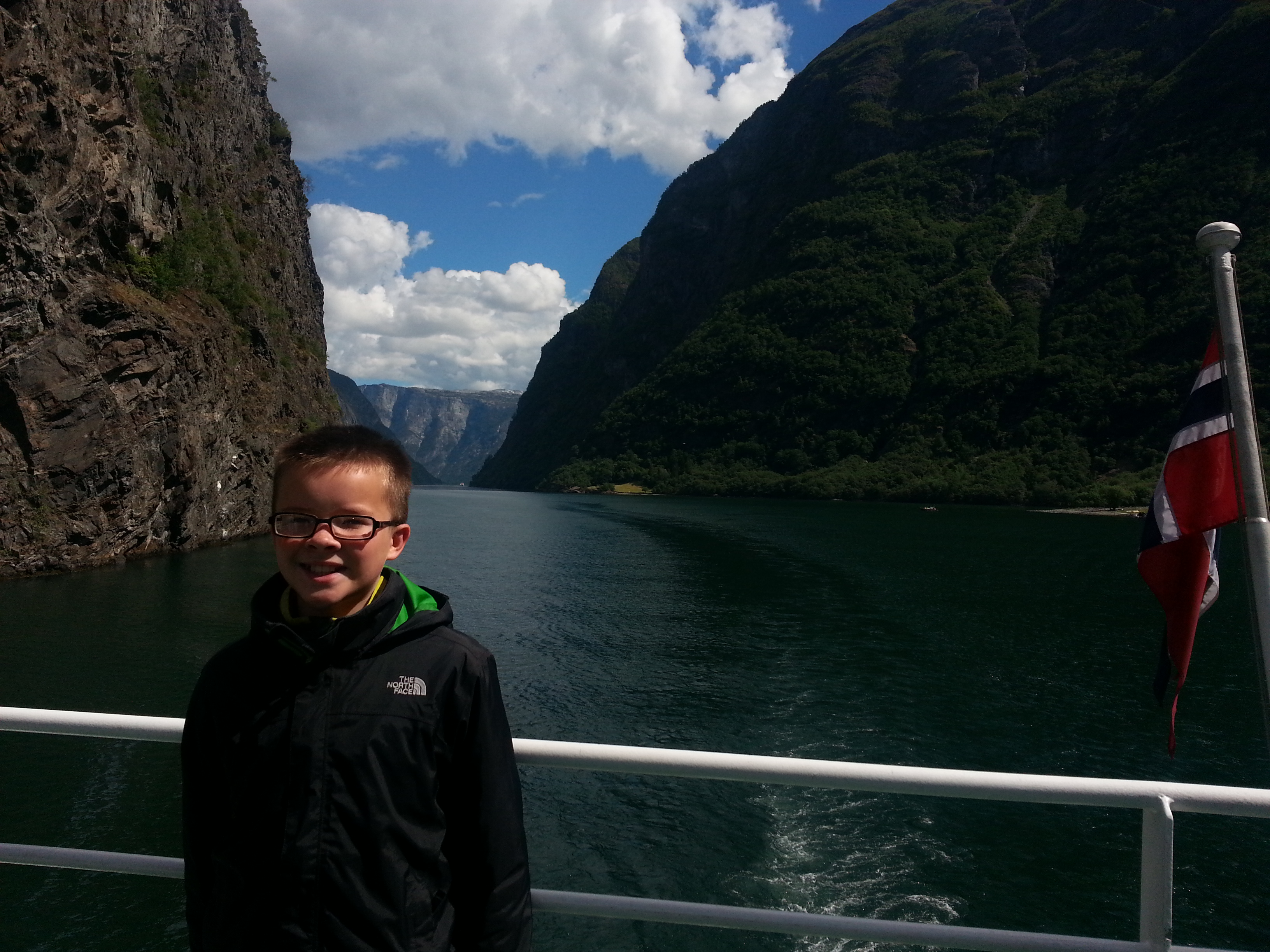 2014 Europe Trip Day 21 - Norway (Norway in a Nutshell (Roundtrip from Bergen via Myrdal): Train Bergen-Myrdal, The Flåm Railway, Fjord Cruise Flam-Gudvangen, Nærøyfjord (Narrowest Fjord in World), Bus Gudvangen-Voss, Train Voss-Bergen)