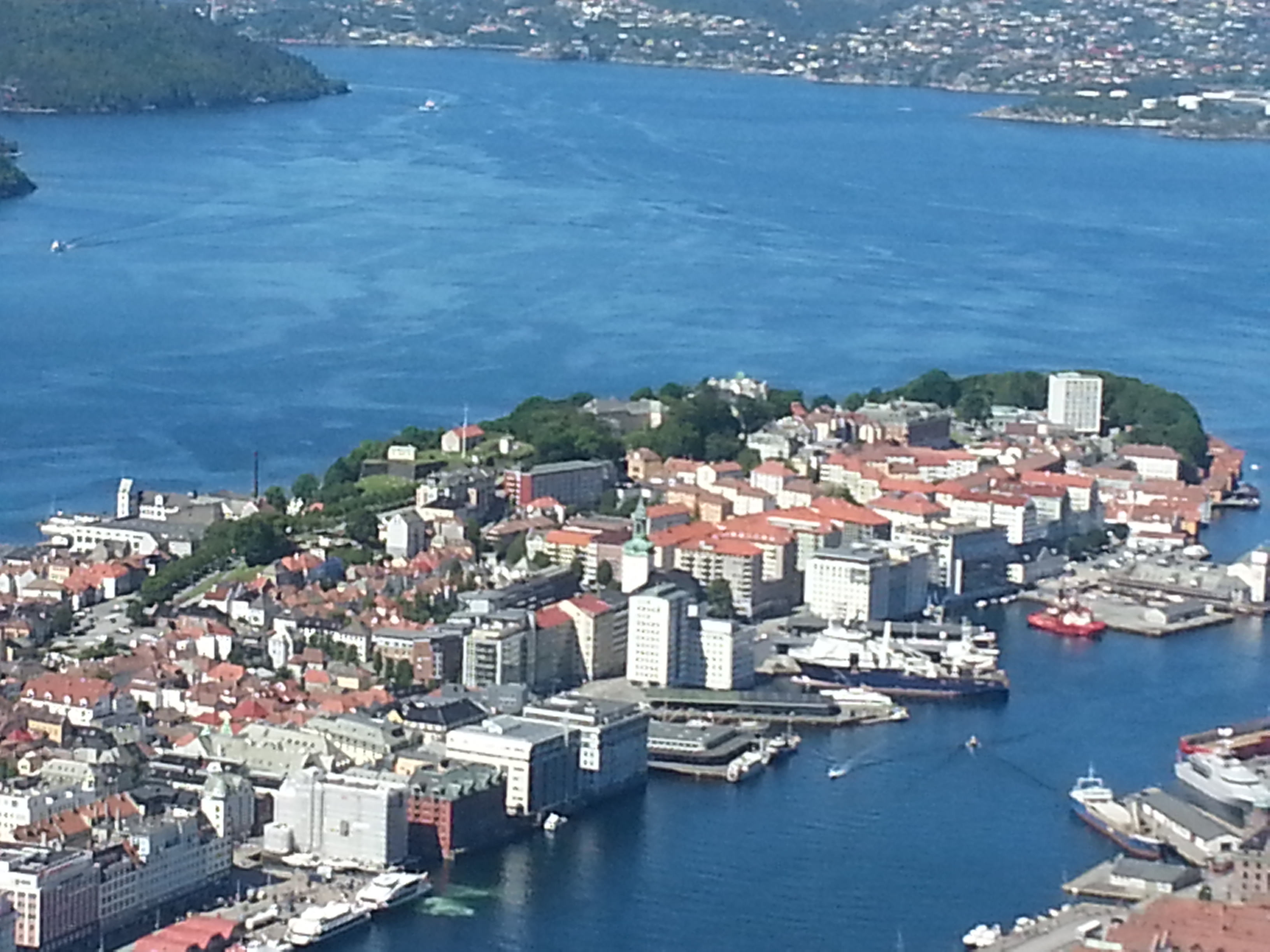 2014 Europe Trip Day 22 - Norway (Bergen: Fish Cakes, Fløibanen Funicular (Cable Railway up Mountain), Canoeing on Skomakerdiket Lake, Fisketorget (The Fish Market), Bryggen Wharf, Nordnes Seawater Pool, Jumping into the North Sea, Nordnes Alleys)