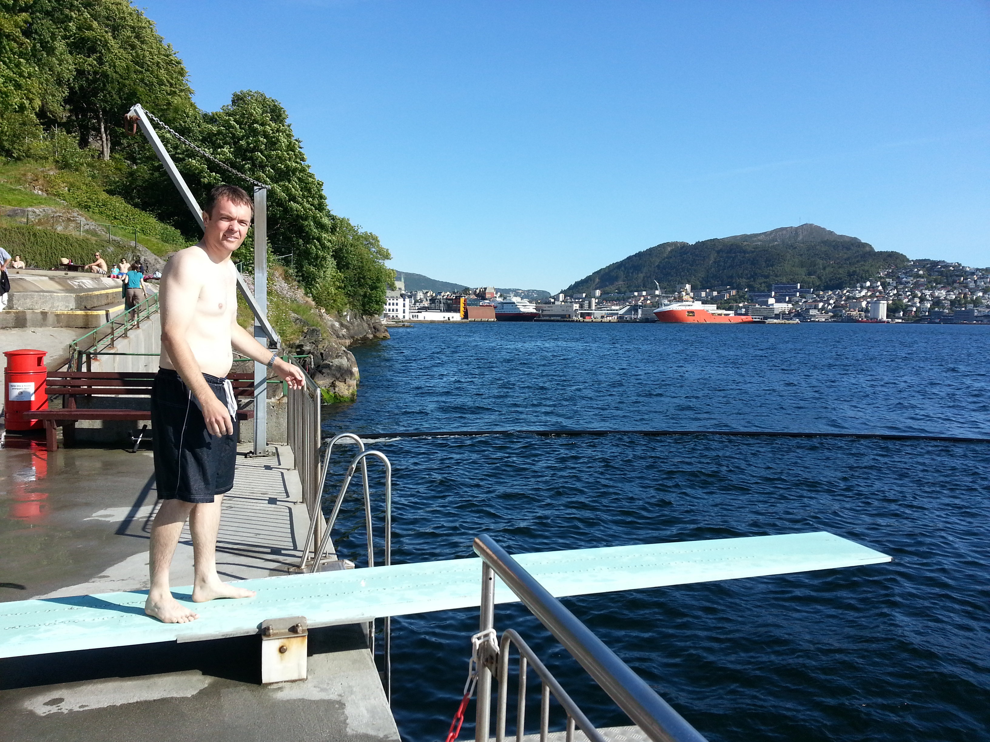 2014 Europe Trip Day 22 - Norway (Bergen: Fish Cakes, Fløibanen Funicular (Cable Railway up Mountain), Canoeing on Skomakerdiket Lake, Fisketorget (The Fish Market), Bryggen Wharf, Nordnes Seawater Pool, Jumping into the North Sea, Nordnes Alleys)