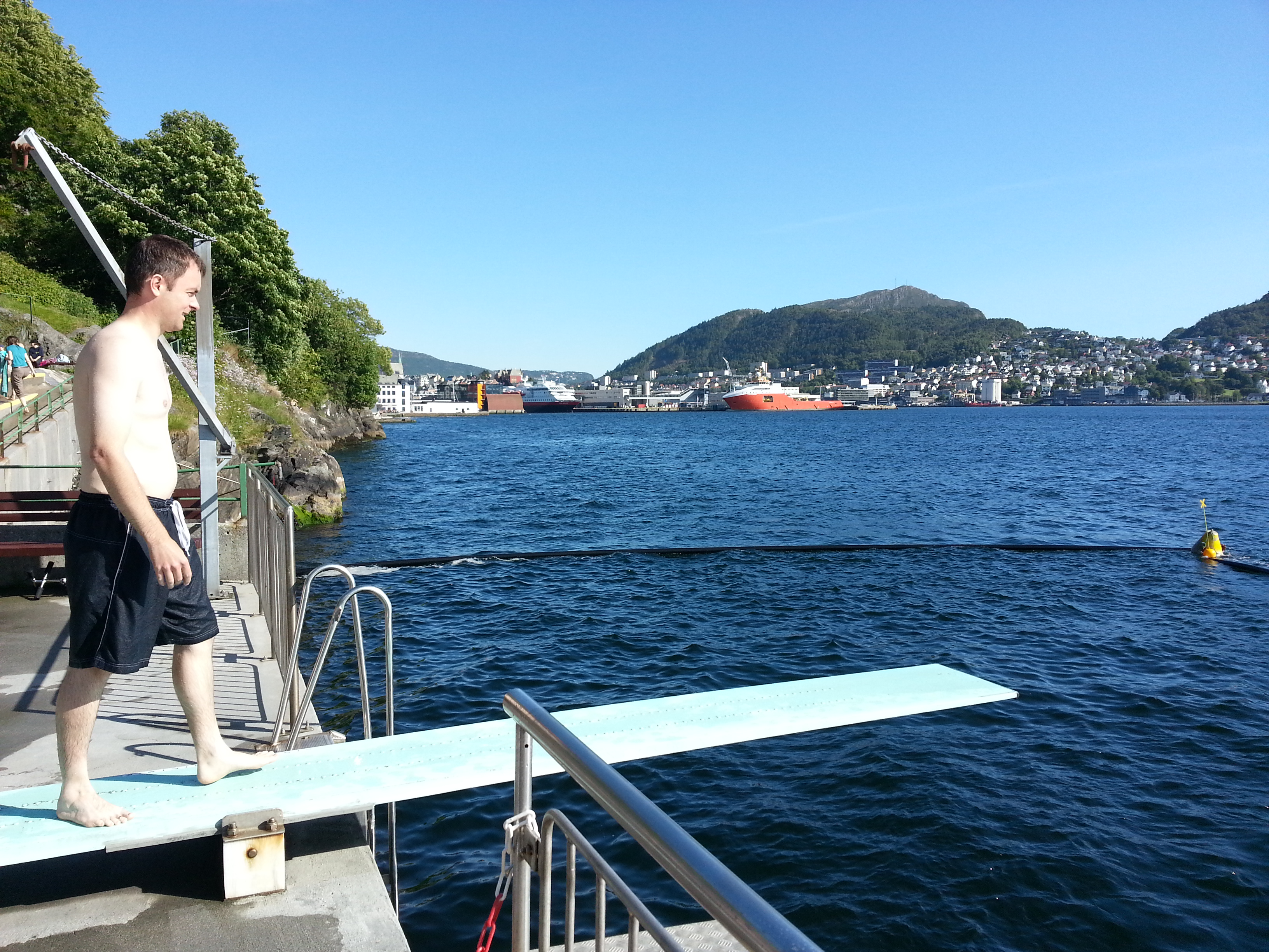 2014 Europe Trip Day 22 - Norway (Bergen: Fish Cakes, Fløibanen Funicular (Cable Railway up Mountain), Canoeing on Skomakerdiket Lake, Fisketorget (The Fish Market), Bryggen Wharf, Nordnes Seawater Pool, Jumping into the North Sea, Nordnes Alleys)