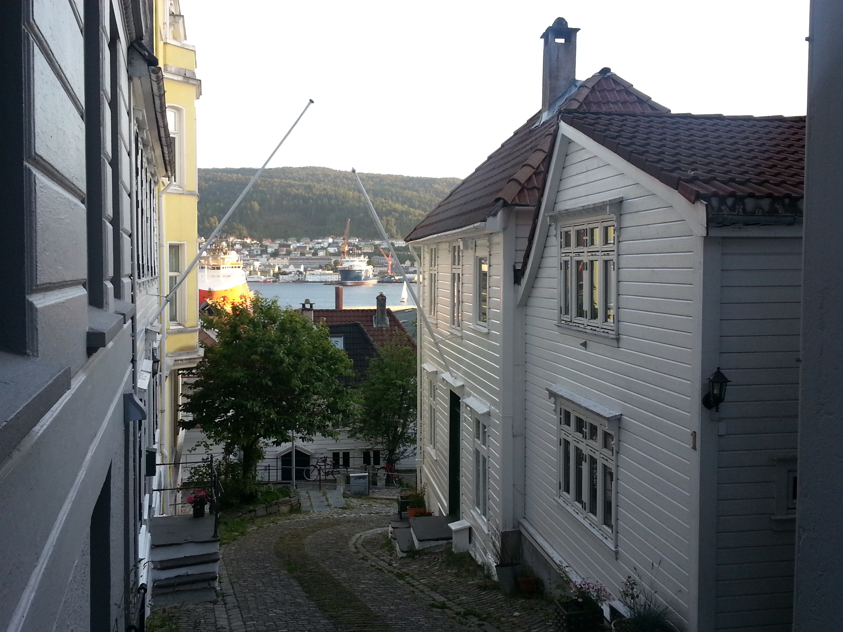 2014 Europe Trip Day 22 - Norway (Bergen: Fish Cakes, Fløibanen Funicular (Cable Railway up Mountain), Canoeing on Skomakerdiket Lake, Fisketorget (The Fish Market), Bryggen Wharf, Nordnes Seawater Pool, Jumping into the North Sea, Nordnes Alleys)