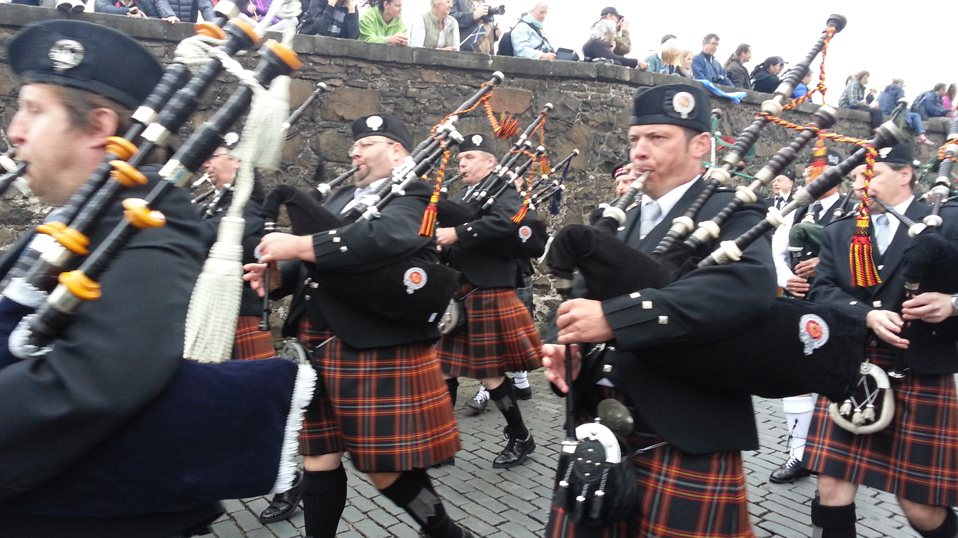 2014 Europe Trip Day 24 - Scotland (Crookston Castle, Paisley Missionary Flat (Walker Street), Lawn Bowling Pitch, Irn Bru, Church of the Holy Rude, Stirling Castle, 2014 Pipefest Stirling)