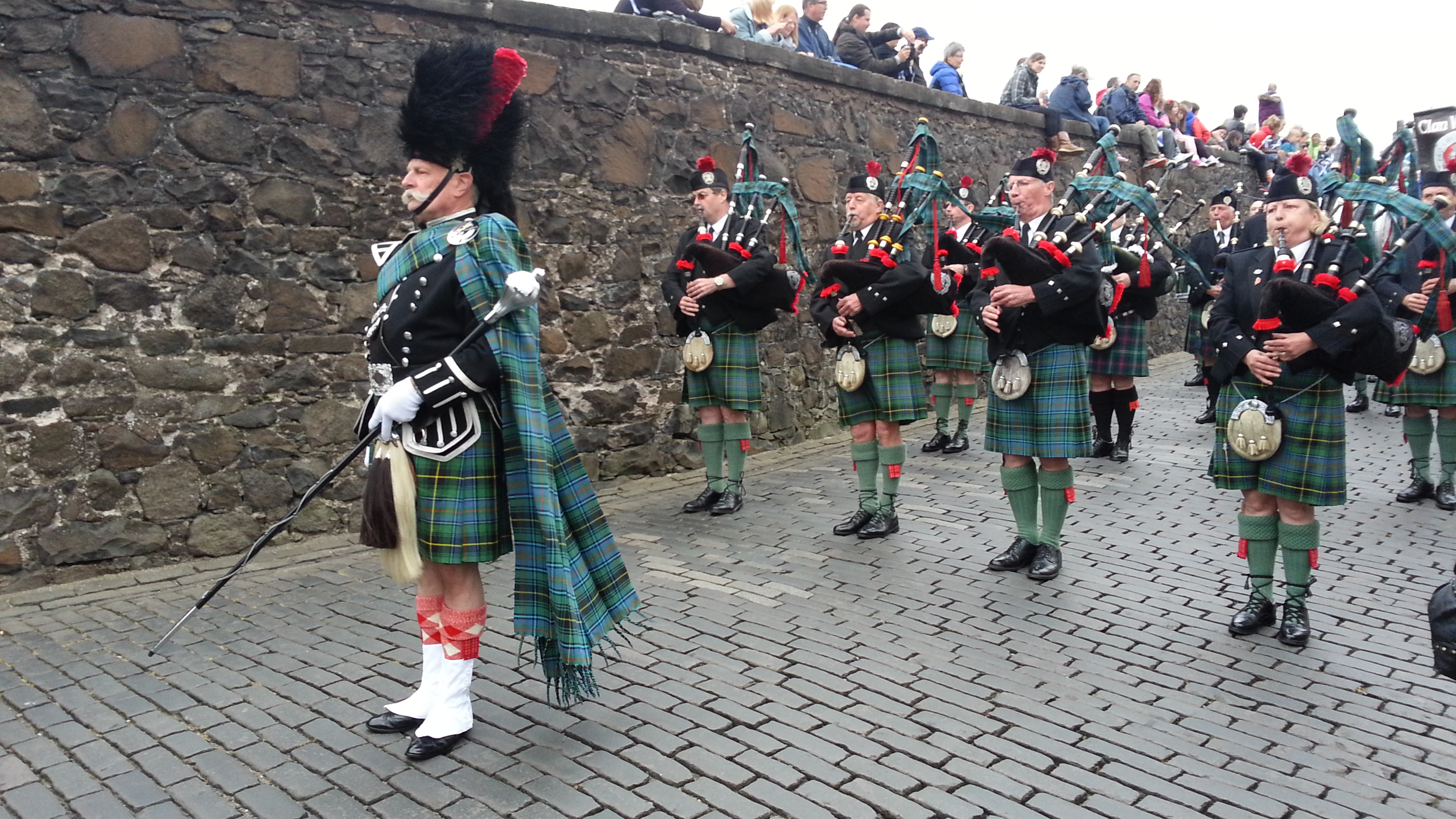 2014 Europe Trip Day 24 - Scotland (Crookston Castle, Paisley Missionary Flat (Walker Street), Lawn Bowling Pitch, Irn Bru, Church of the Holy Rude, Stirling Castle, 2014 Pipefest Stirling)