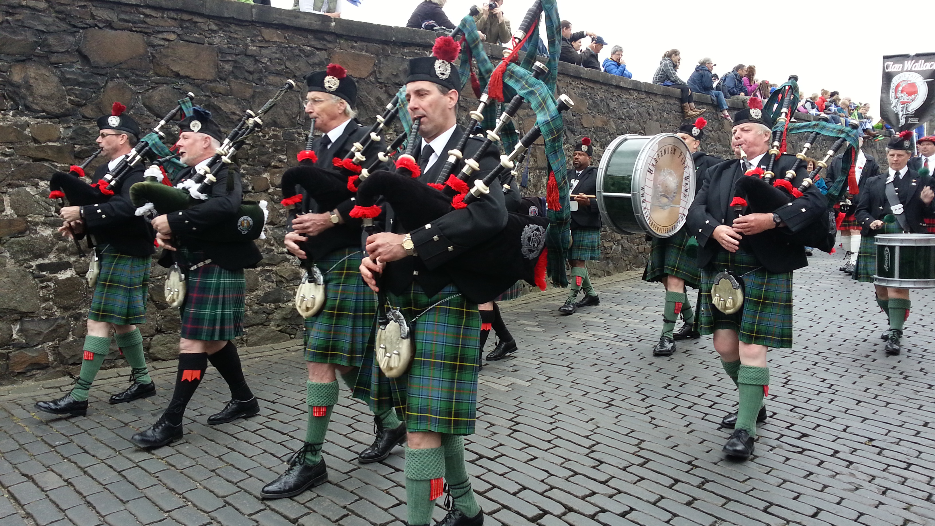 2014 Europe Trip Day 24 - Scotland (Crookston Castle, Paisley Missionary Flat (Walker Street), Lawn Bowling Pitch, Irn Bru, Church of the Holy Rude, Stirling Castle, 2014 Pipefest Stirling)