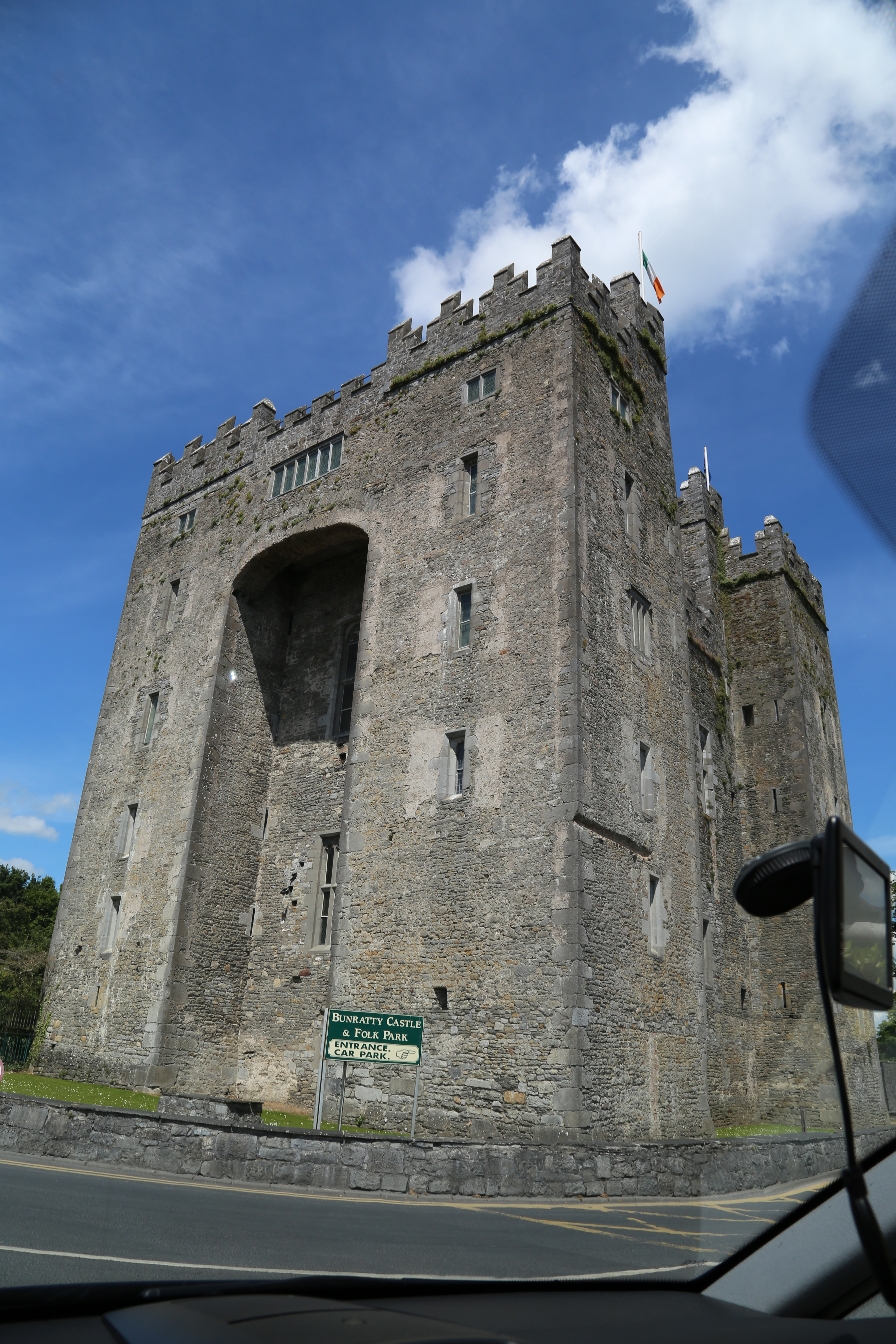 2014 Europe Trip Day 2 - Ireland (Shannon Airport, Bunratty Castle, Kenmare, Cliffs of Moher, Irish Stew, Live Irish Music)