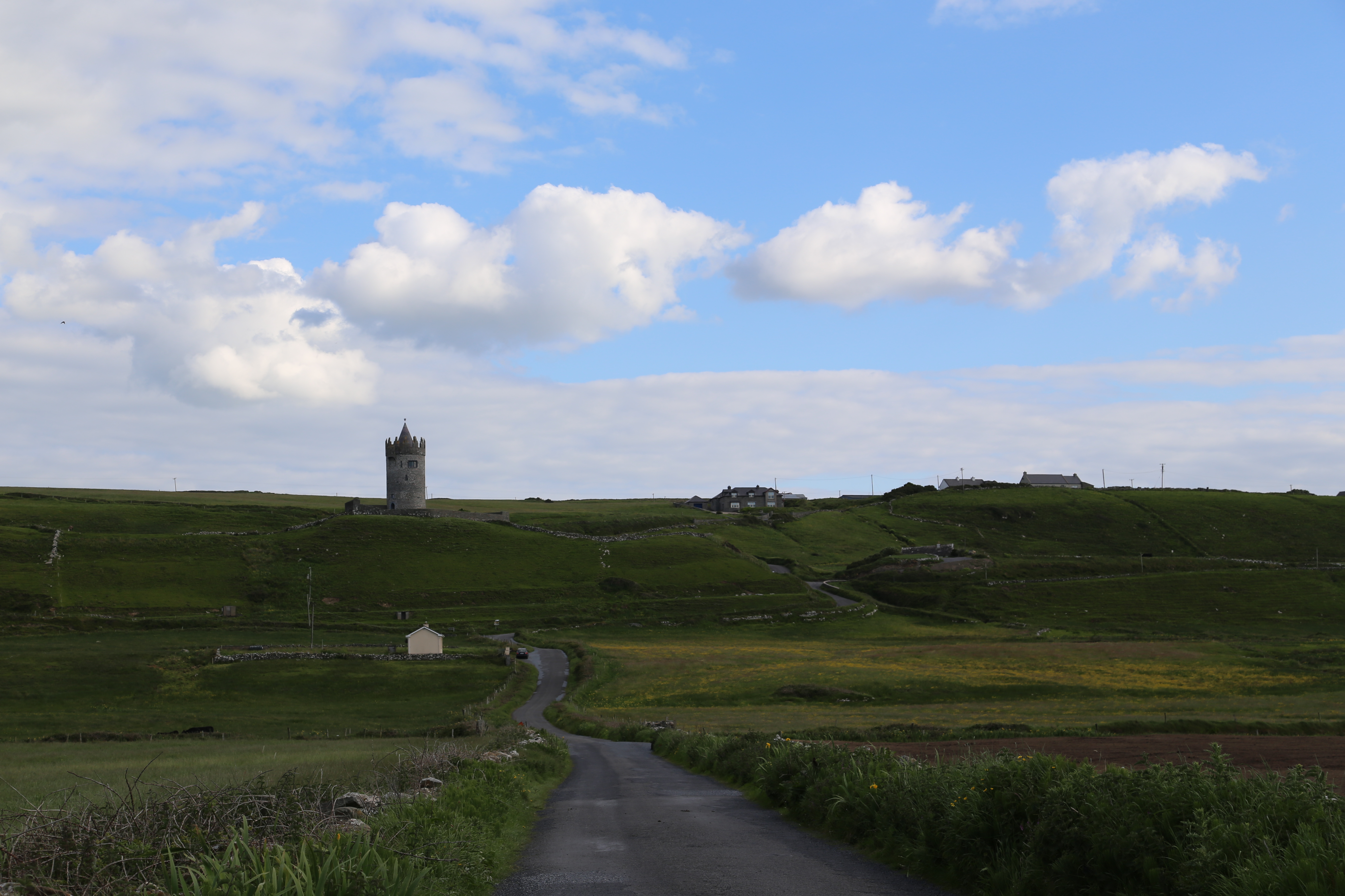 2014 Europe Trip Day 2 - Ireland (Shannon Airport, Bunratty Castle, Kenmare, Cliffs of Moher, Irish Stew, Live Irish Music)