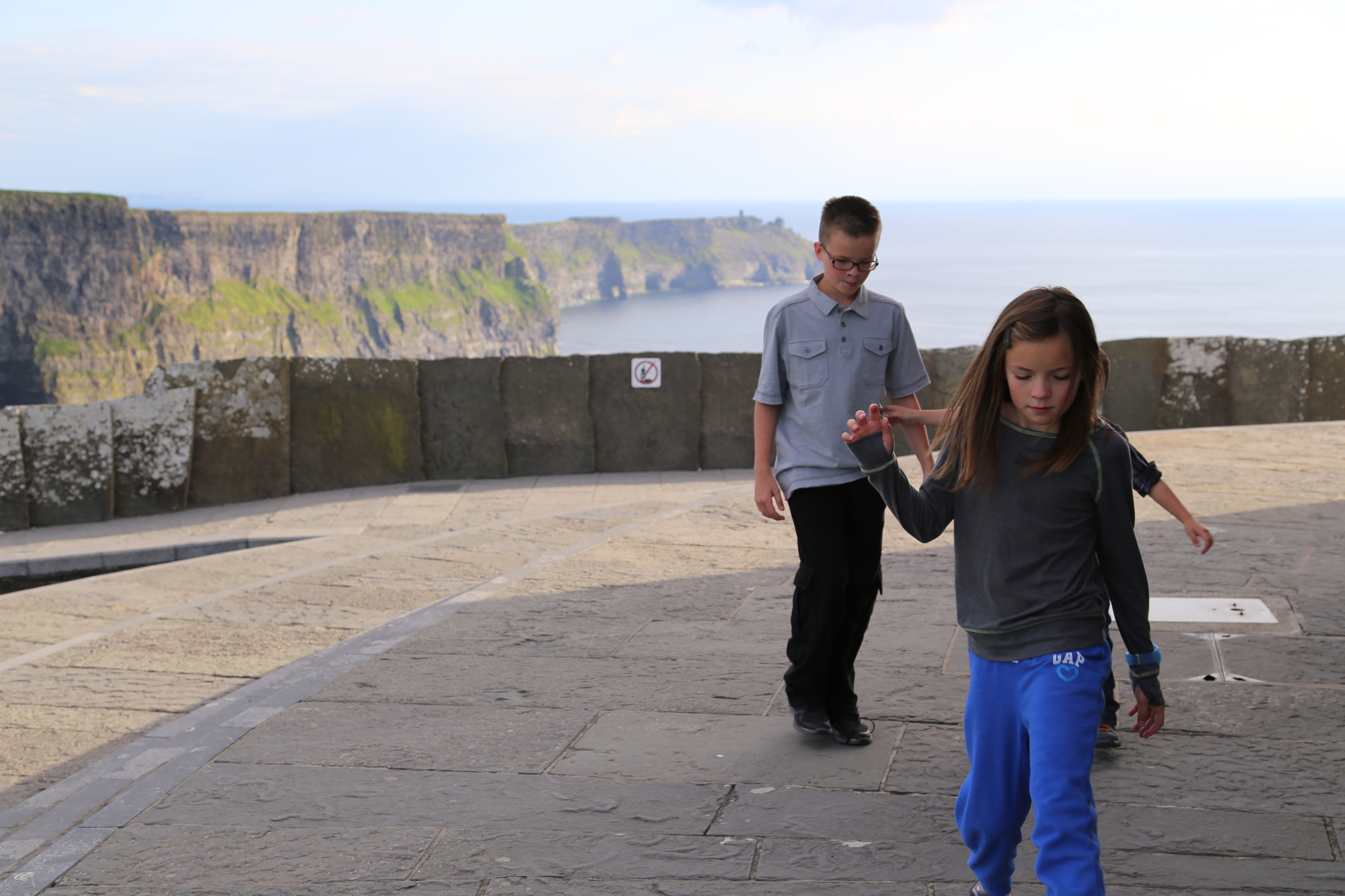 2014 Europe Trip Day 2 - Ireland (Shannon Airport, Bunratty Castle, Kenmare, Cliffs of Moher, Irish Stew, Live Irish Music)