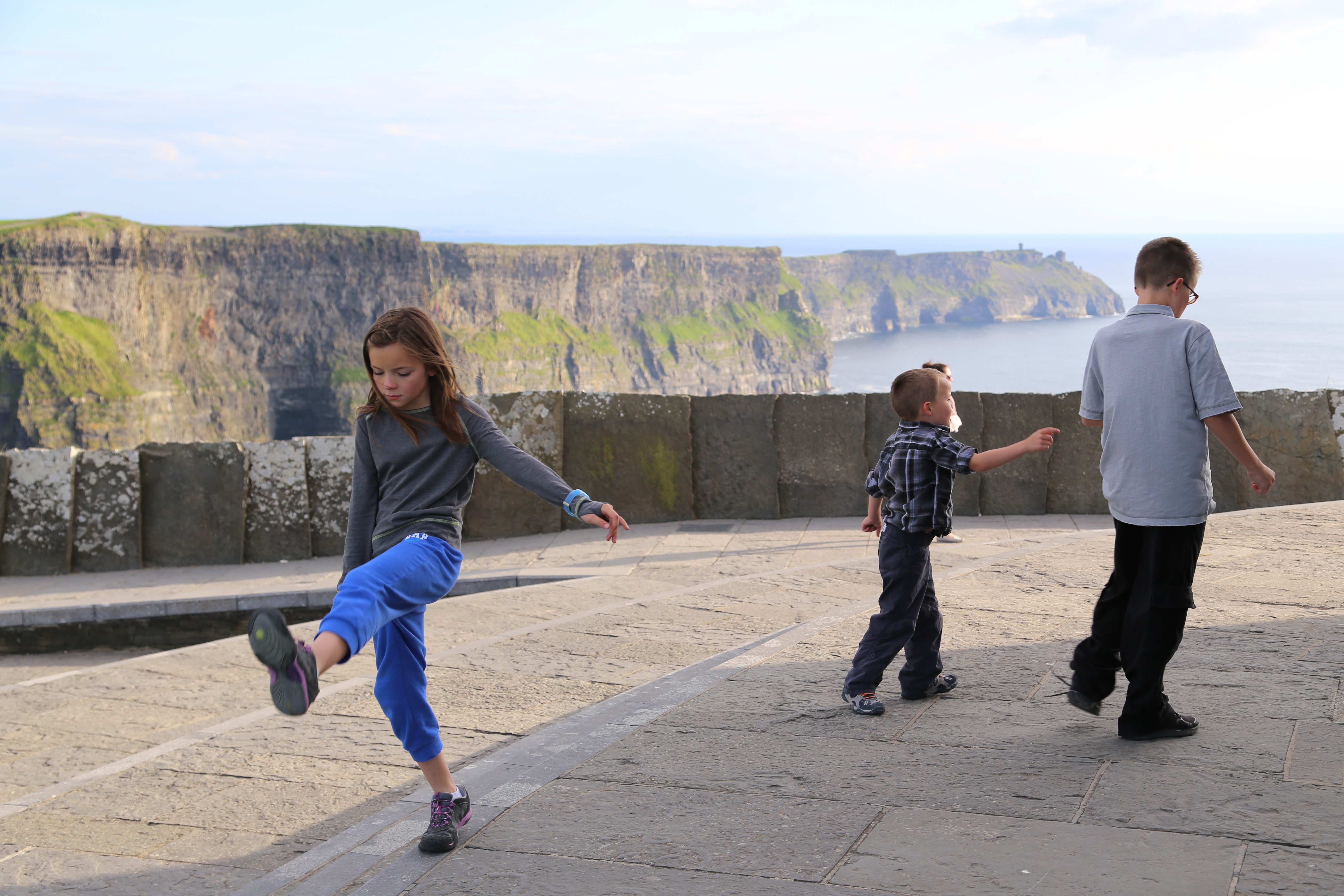 2014 Europe Trip Day 2 - Ireland (Shannon Airport, Bunratty Castle, Kenmare, Cliffs of Moher, Irish Stew, Live Irish Music)