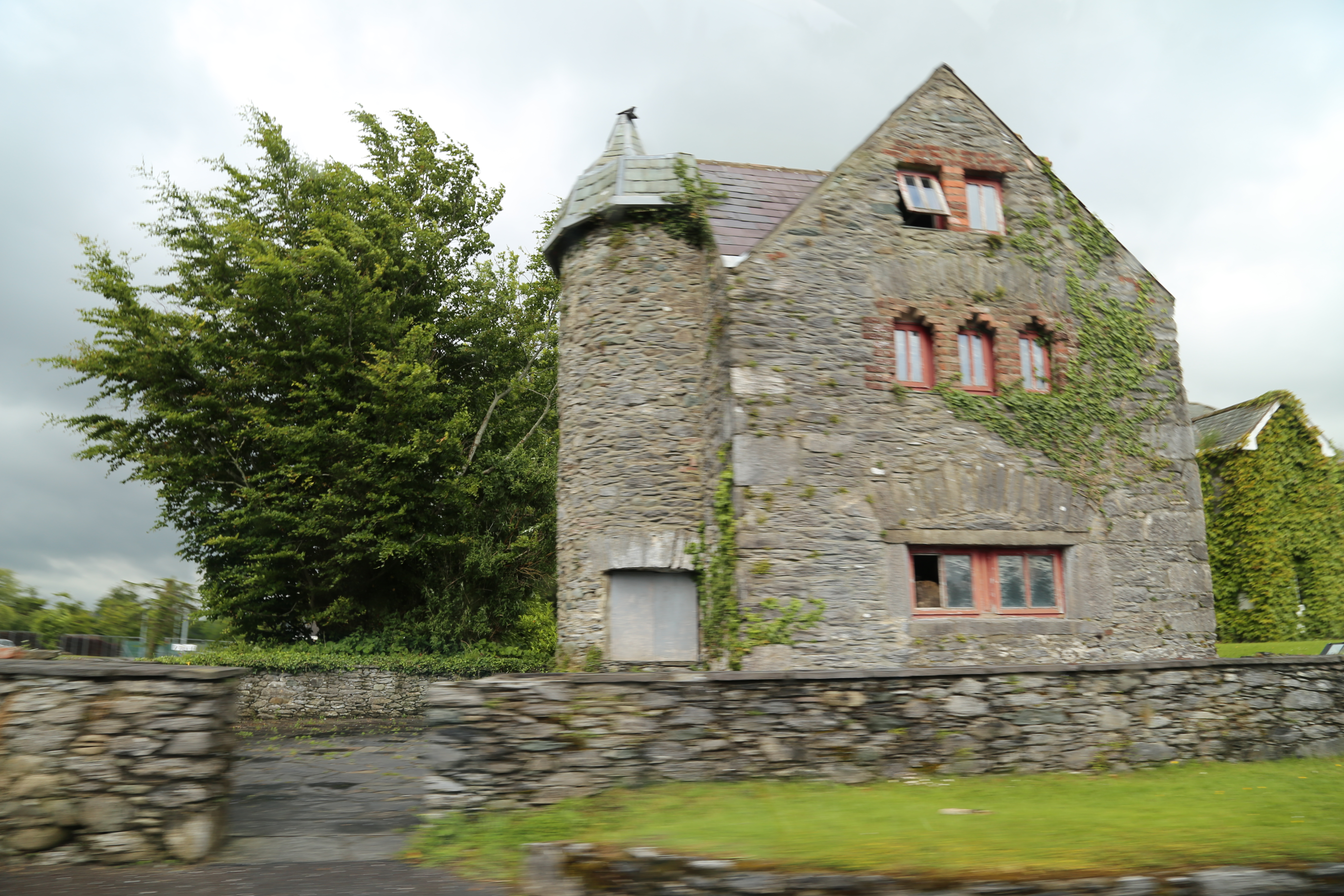 2014 Europe Trip Day 3 - Ireland (The Burren, Poulnabrone Portal Tomb Dolmen, Caherconnell Fort, Sheepdogs, Ring of Kerry, Killarney National Park, Muckross House, Torc Waterfall)