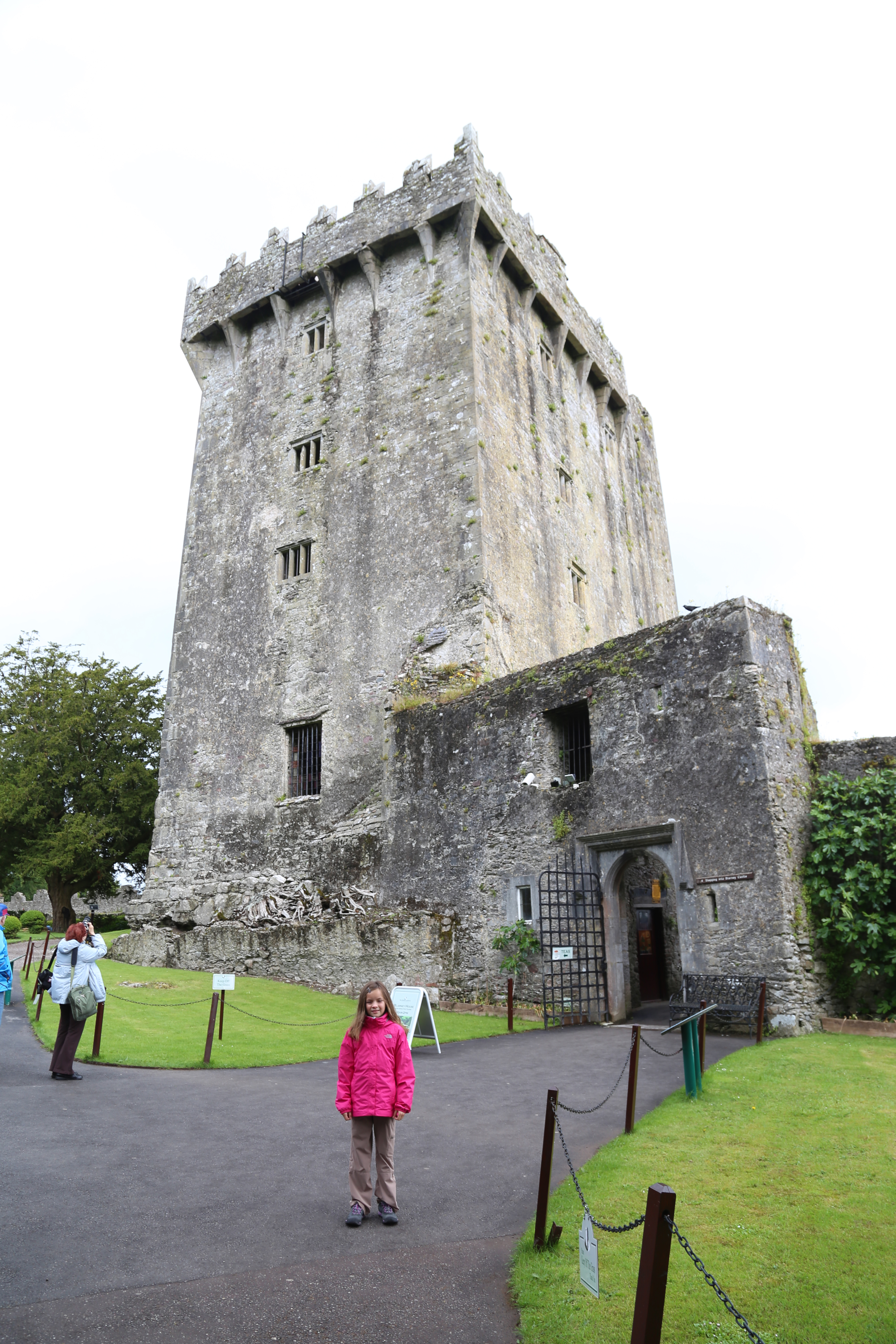 2014 Europe Trip Day 6 - Ireland (Blarney Castle, Kissing the Blarney Stone, Kinsale, Charles Fort, Lispatrick Lower Beach)