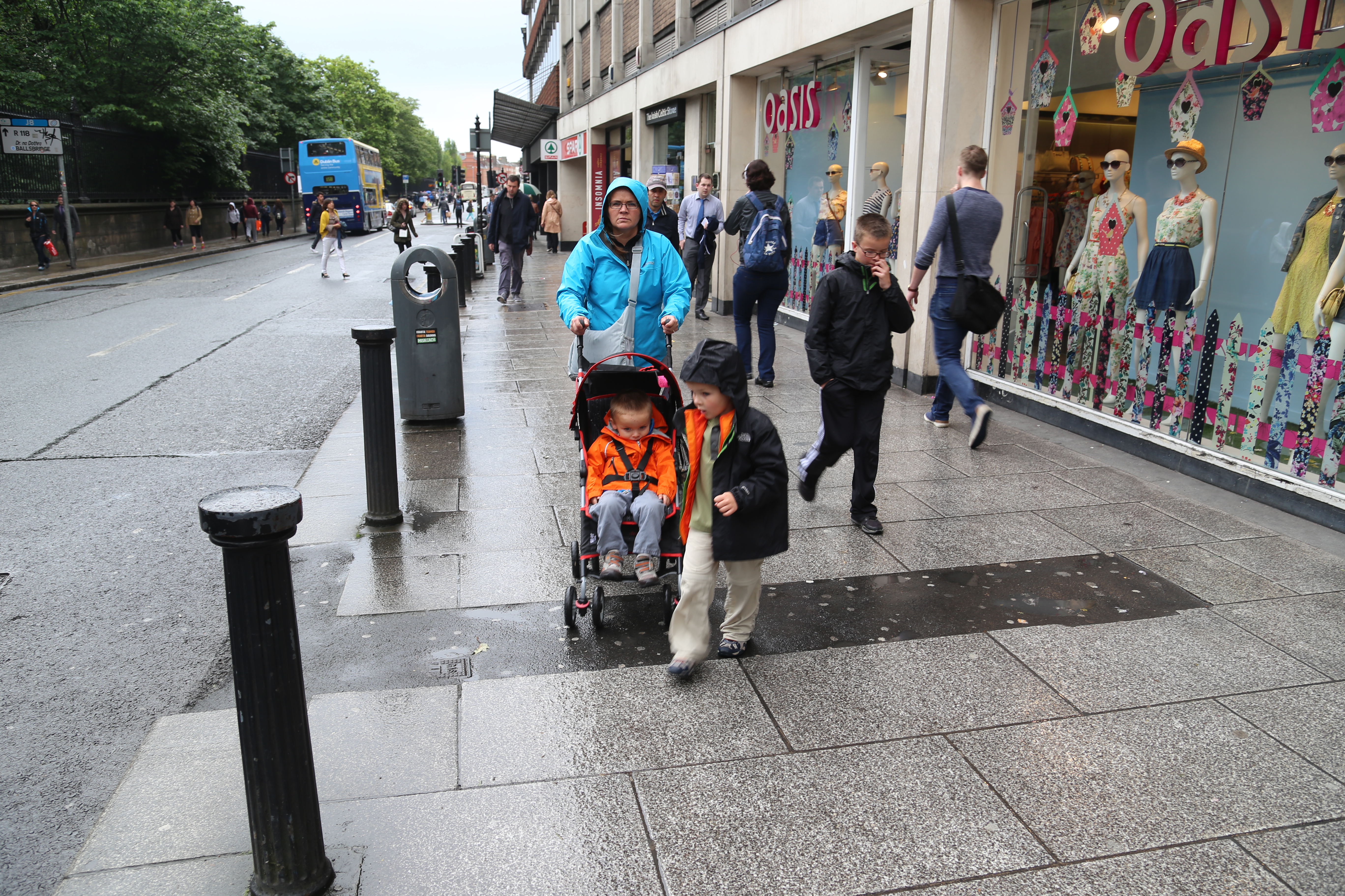 2014 Europe Trip Day 7 - Ireland (Dublin, Spire of Dublin, Leprechaun, Irish Stew at O'neills Bar, Trinity College, The Book of Kells, The Old Library, St. Patrick's Cathedral, Dublin Airport)