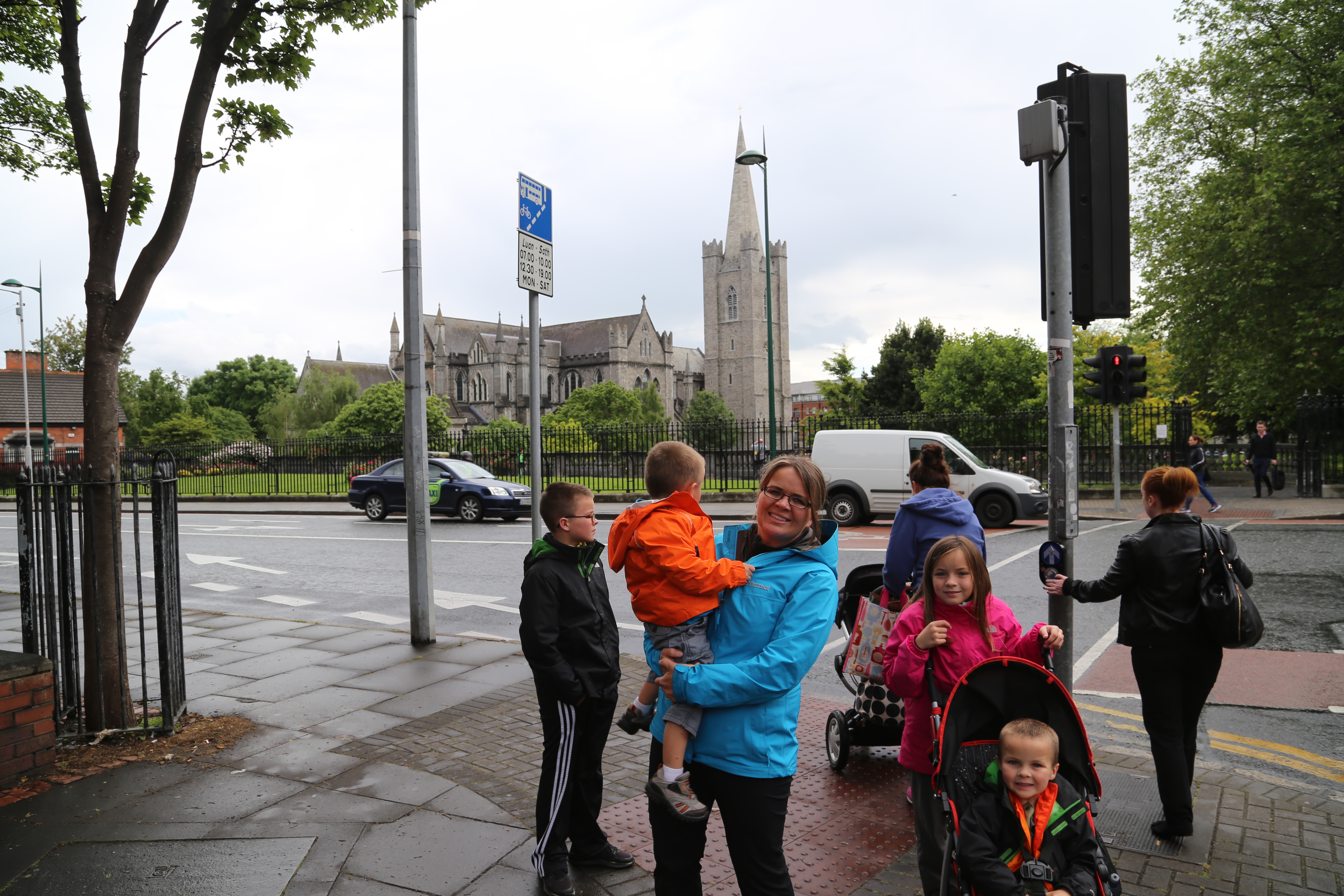 2014 Europe Trip Day 7 - Ireland (Dublin, Spire of Dublin, Leprechaun, Irish Stew at O'neills Bar, Trinity College, The Book of Kells, The Old Library, St. Patrick's Cathedral, Dublin Airport)