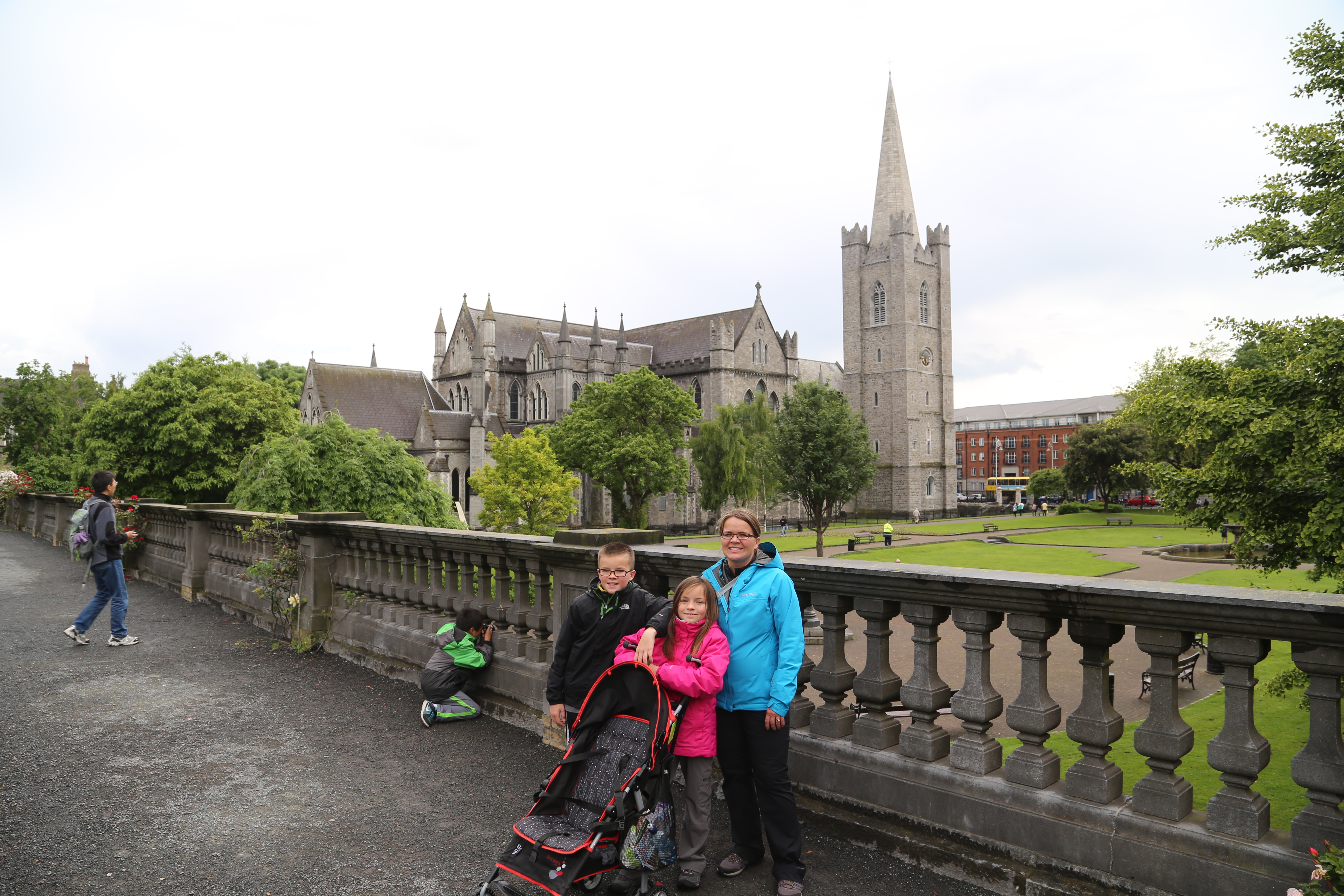 2014 Europe Trip Day 7 - Ireland (Dublin, Spire of Dublin, Leprechaun, Irish Stew at O'neills Bar, Trinity College, The Book of Kells, The Old Library, St. Patrick's Cathedral, Dublin Airport)