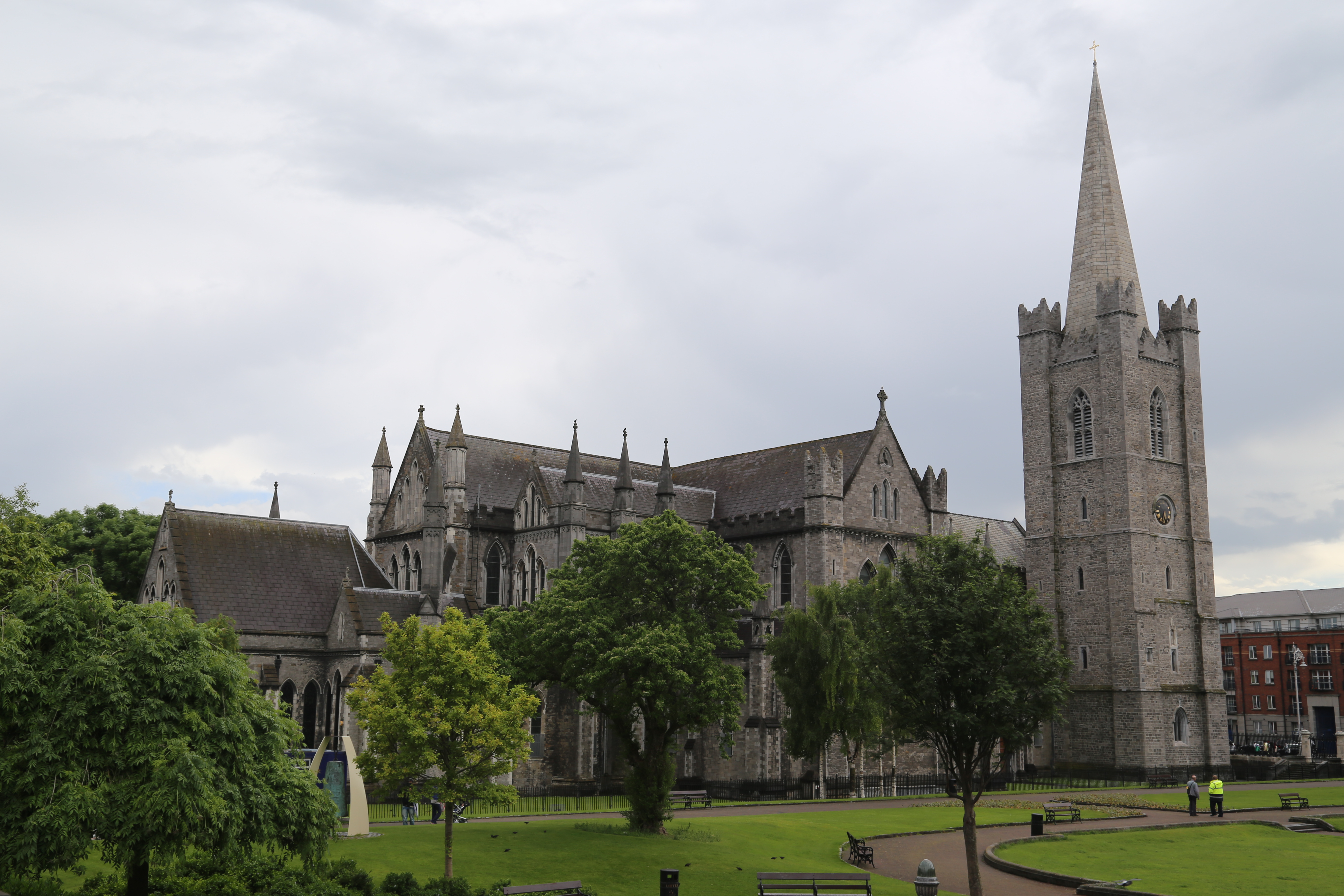 2014 Europe Trip Day 7 - Ireland (Dublin, Spire of Dublin, Leprechaun, Irish Stew at O'neills Bar, Trinity College, The Book of Kells, The Old Library, St. Patrick's Cathedral, Dublin Airport)