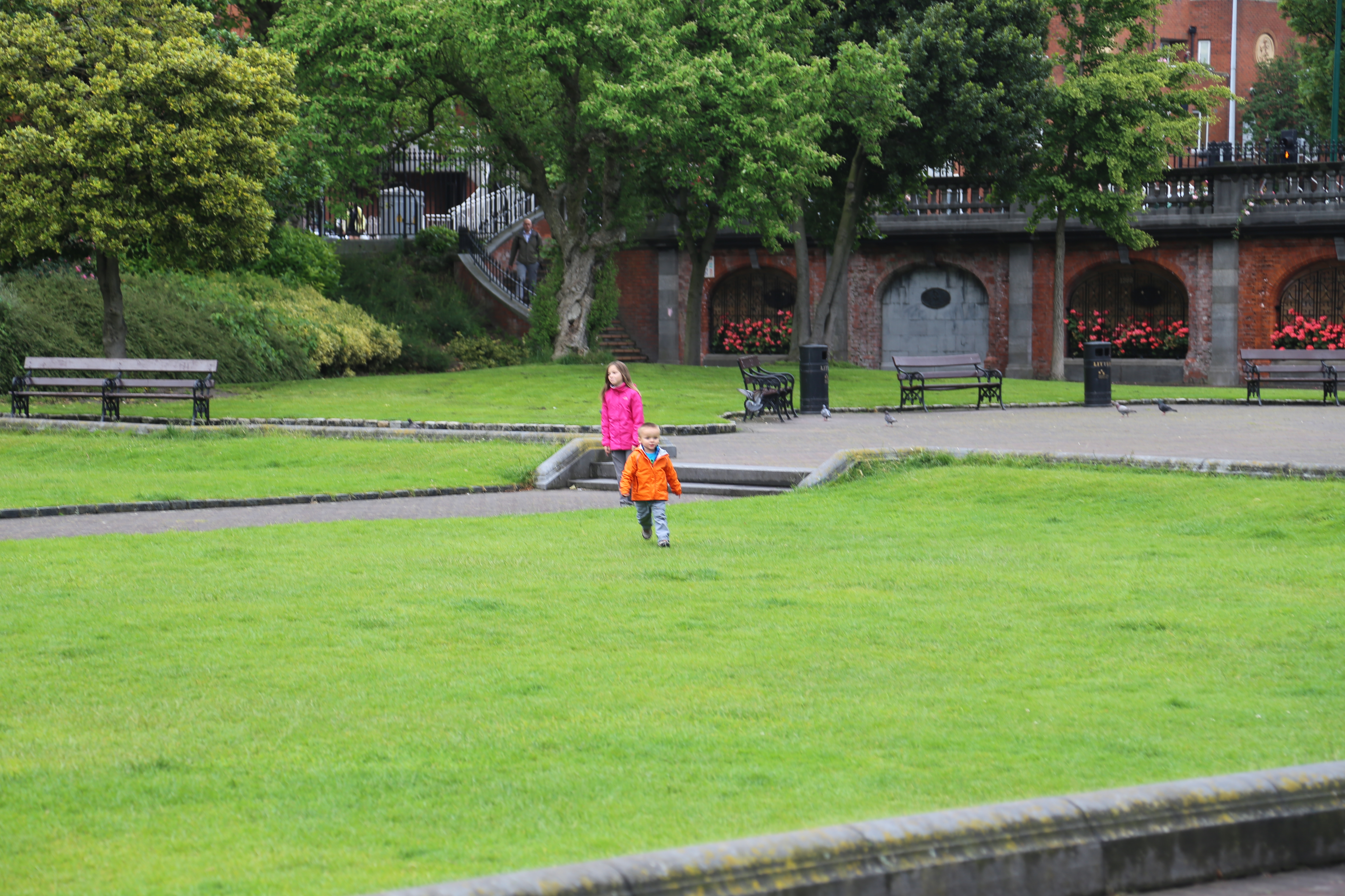 2014 Europe Trip Day 7 - Ireland (Dublin, Spire of Dublin, Leprechaun, Irish Stew at O'neills Bar, Trinity College, The Book of Kells, The Old Library, St. Patrick's Cathedral, Dublin Airport)