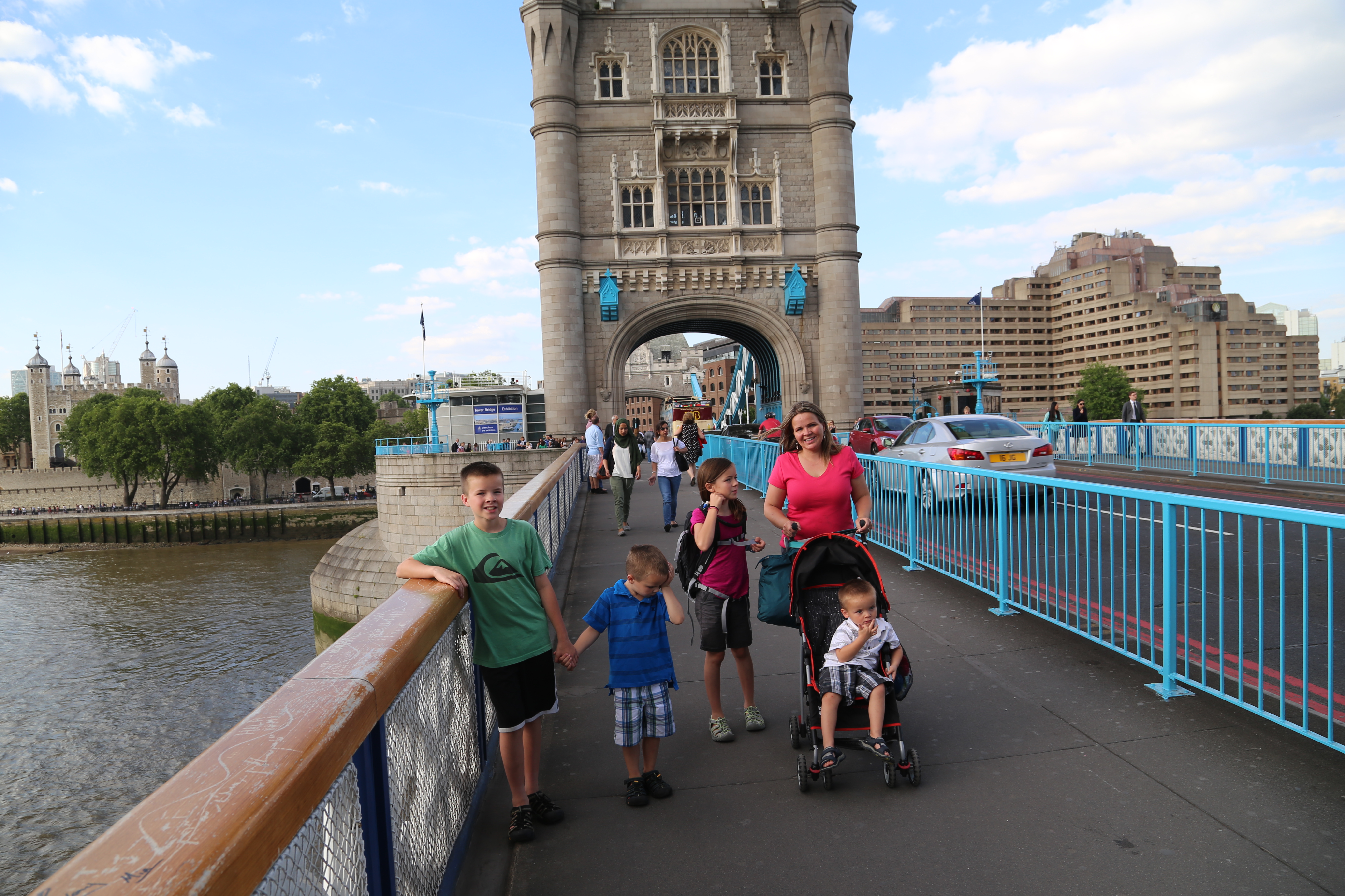 2014 Europe Trip Day 9 - England (The Original London Sightseeing Bus Tour, The Tower of London, Beefeater Tour, Tower Bridge, Big Ben, Parliament, Westminster Abbey, Indian Food, The Punky Toy!)