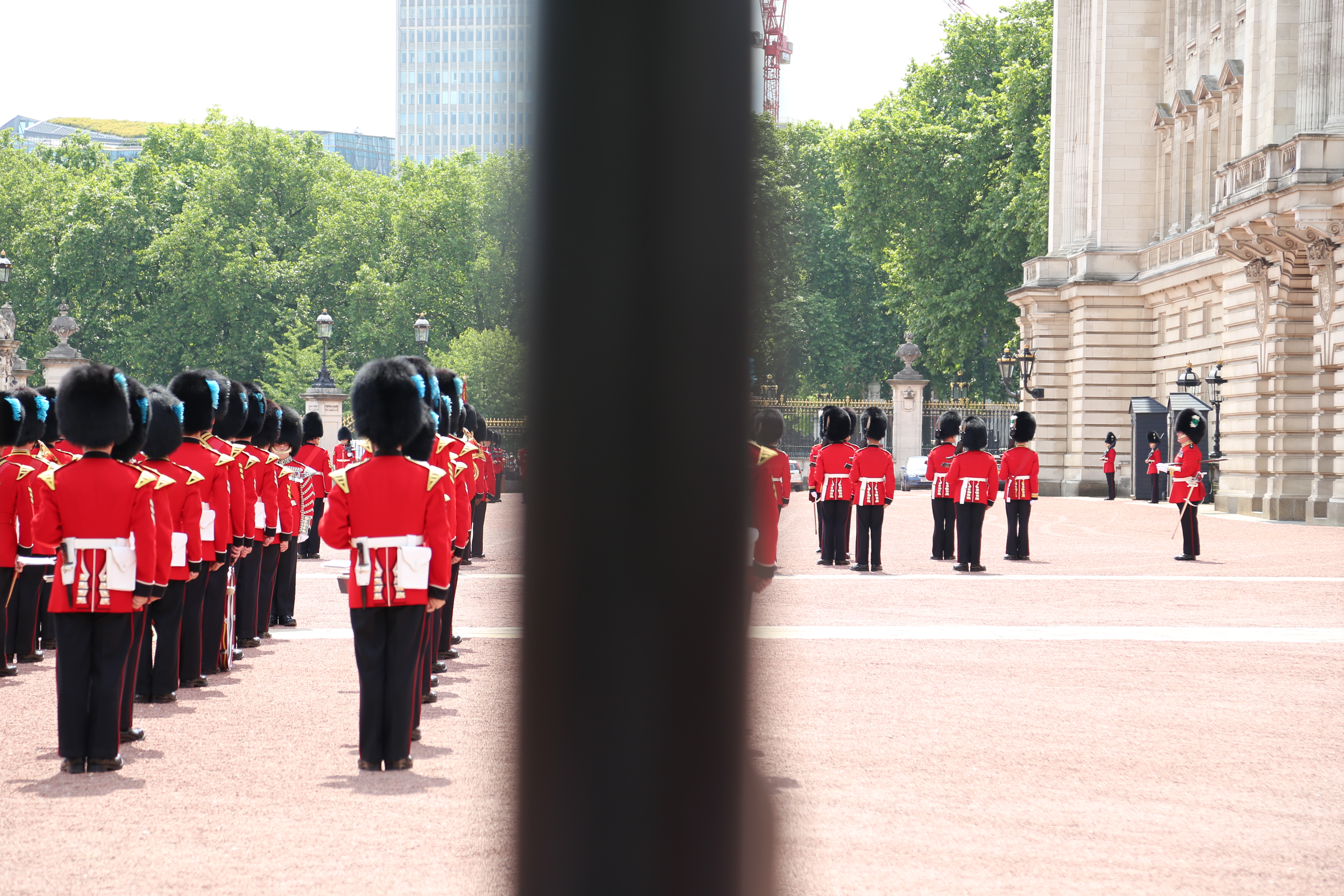 2014 Europe Trip Day 10 - England (J.K. Rowling Home, Changing of the Guard - Buckingham Palace, Hamleys of London (Oldest & Largest Toy Shop in World), Piccadilly Circus, Leicester Square, Trafalgar Square, Big Ben, Indian Food, Tunnock's Caramel Wafers)